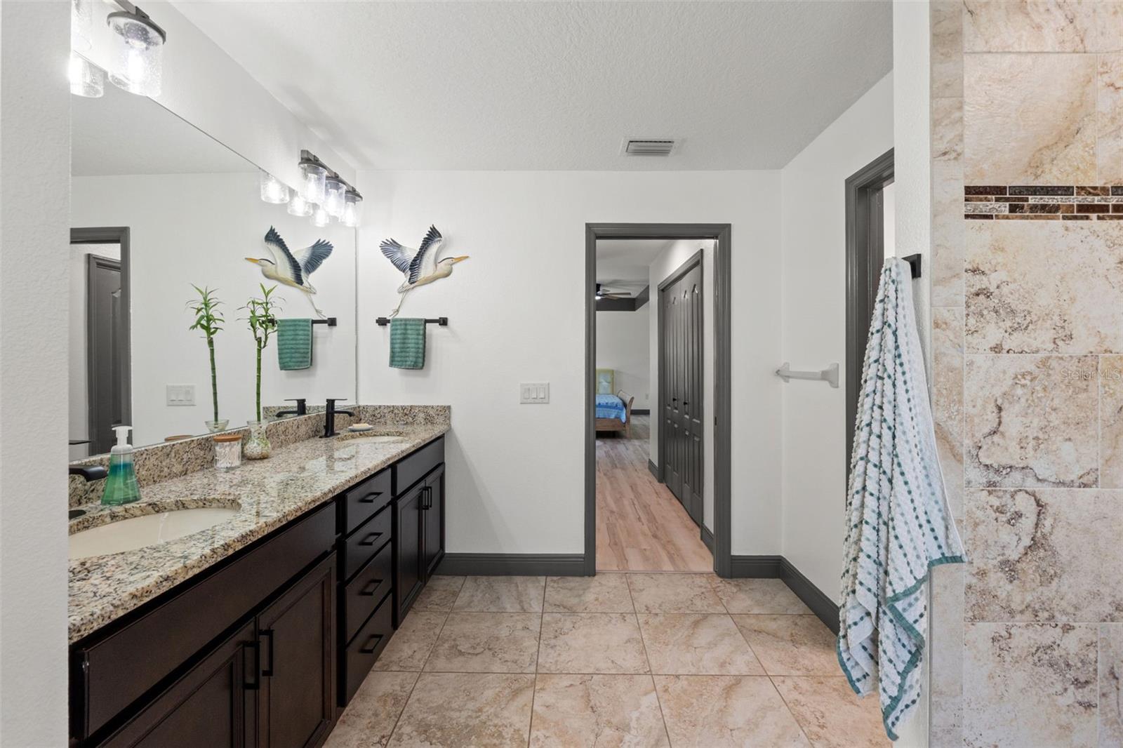 ROYAL HIGHLANDS - Residential