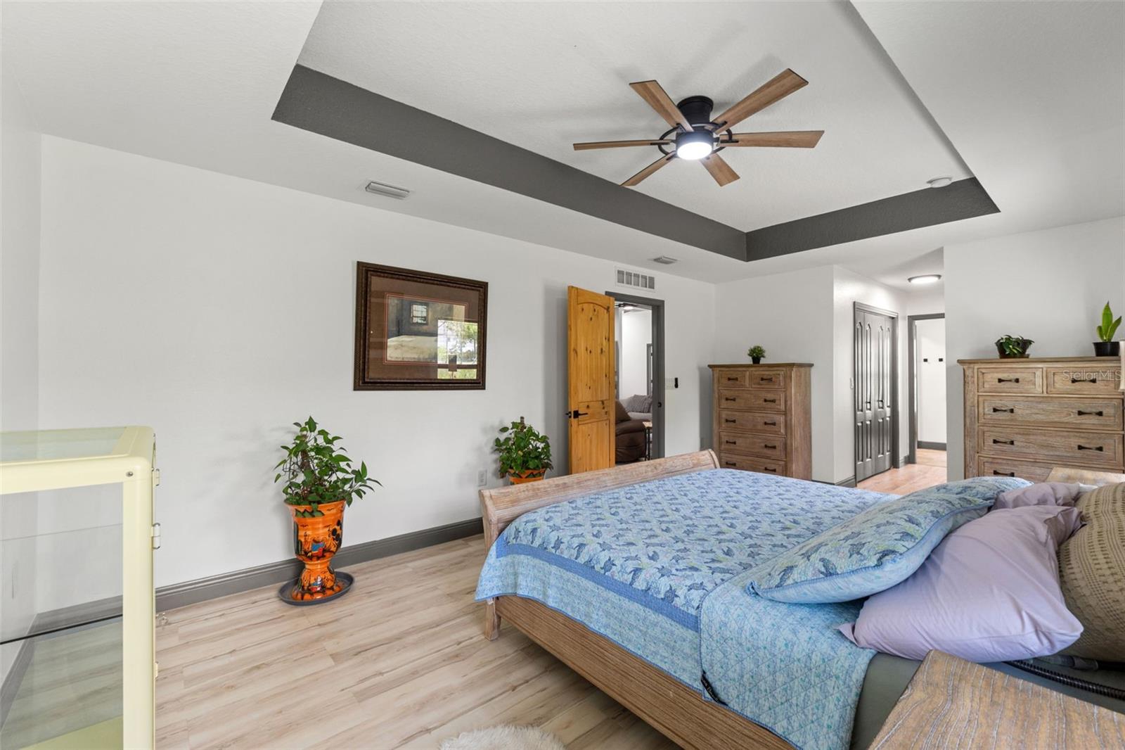 ROYAL HIGHLANDS - Residential