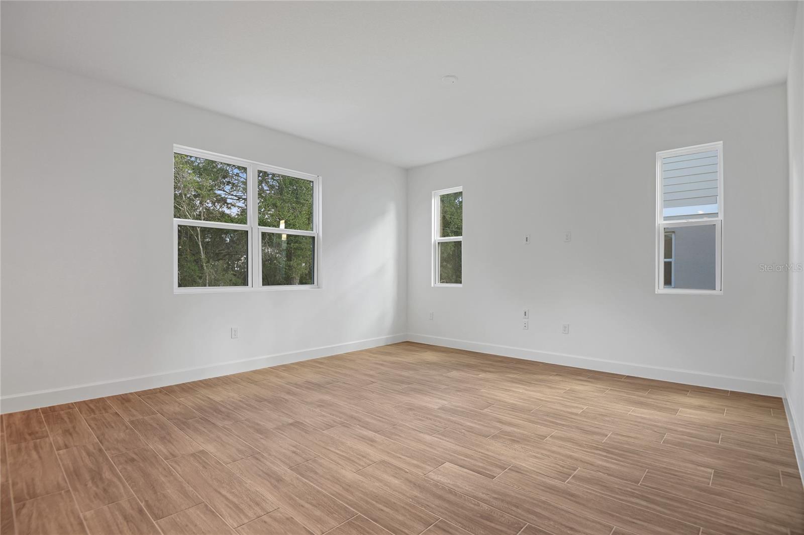 SEASONS AT WEKIVA RIDGE - Residential