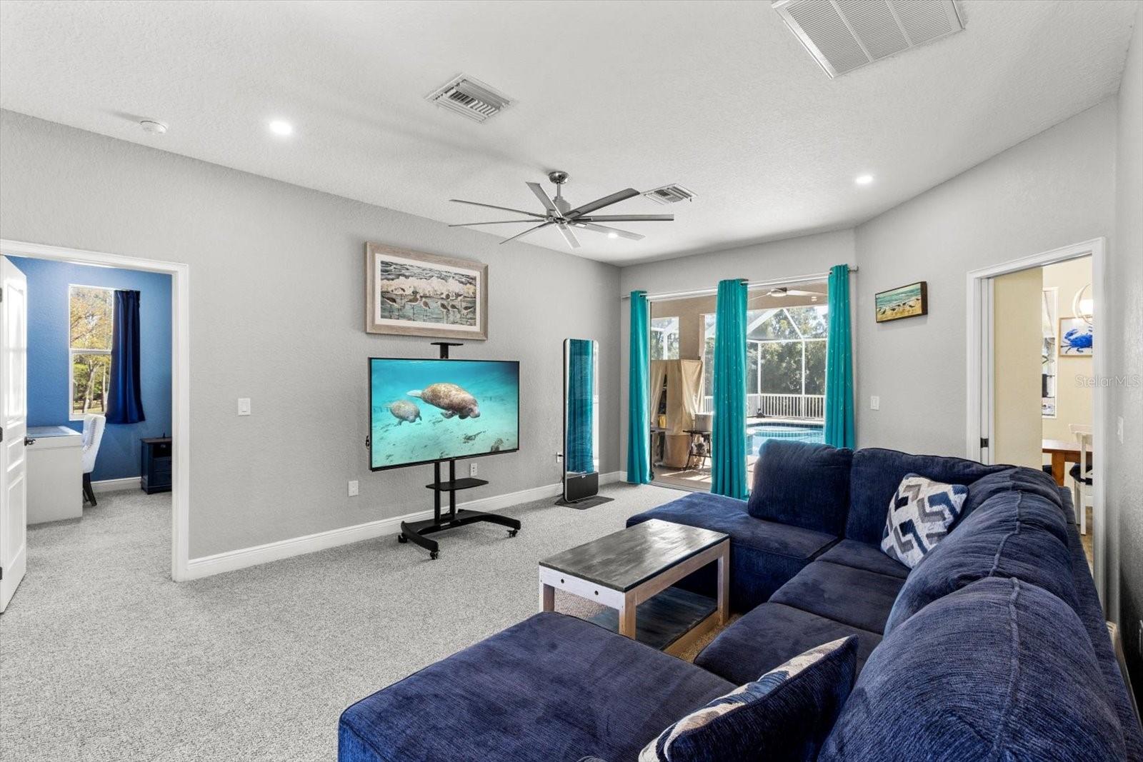 RIVERHAVEN VILLAGE - Residential