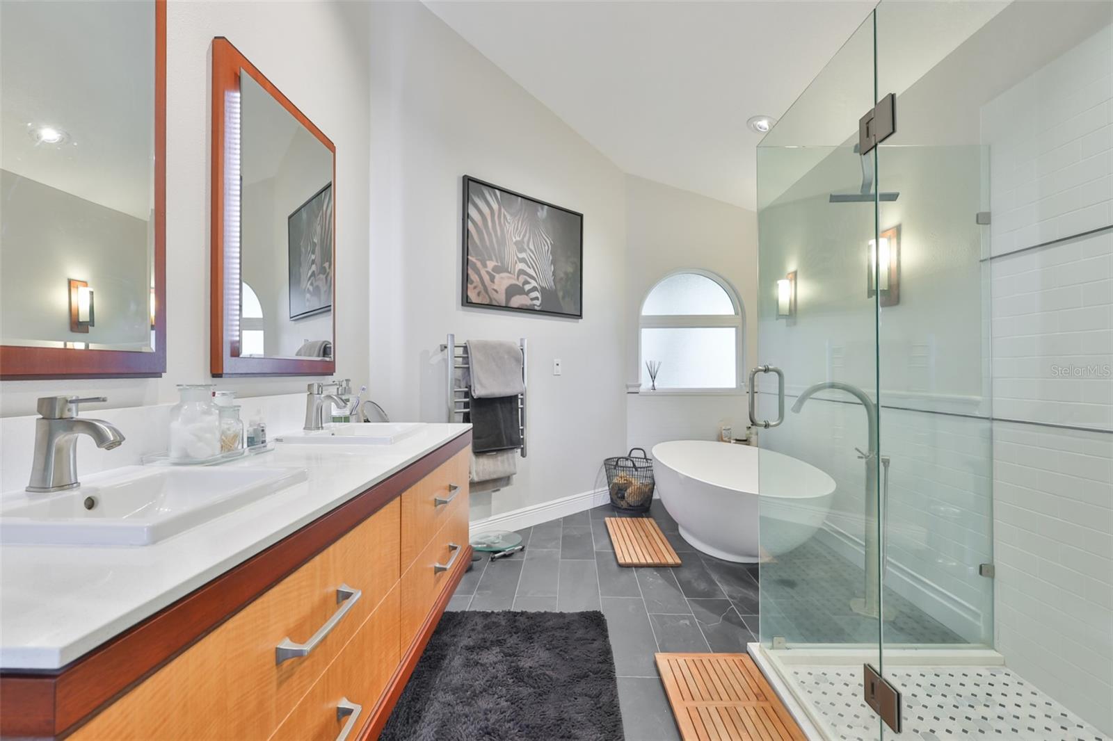 SYMPHONY ISLES UNIT ONE - Residential