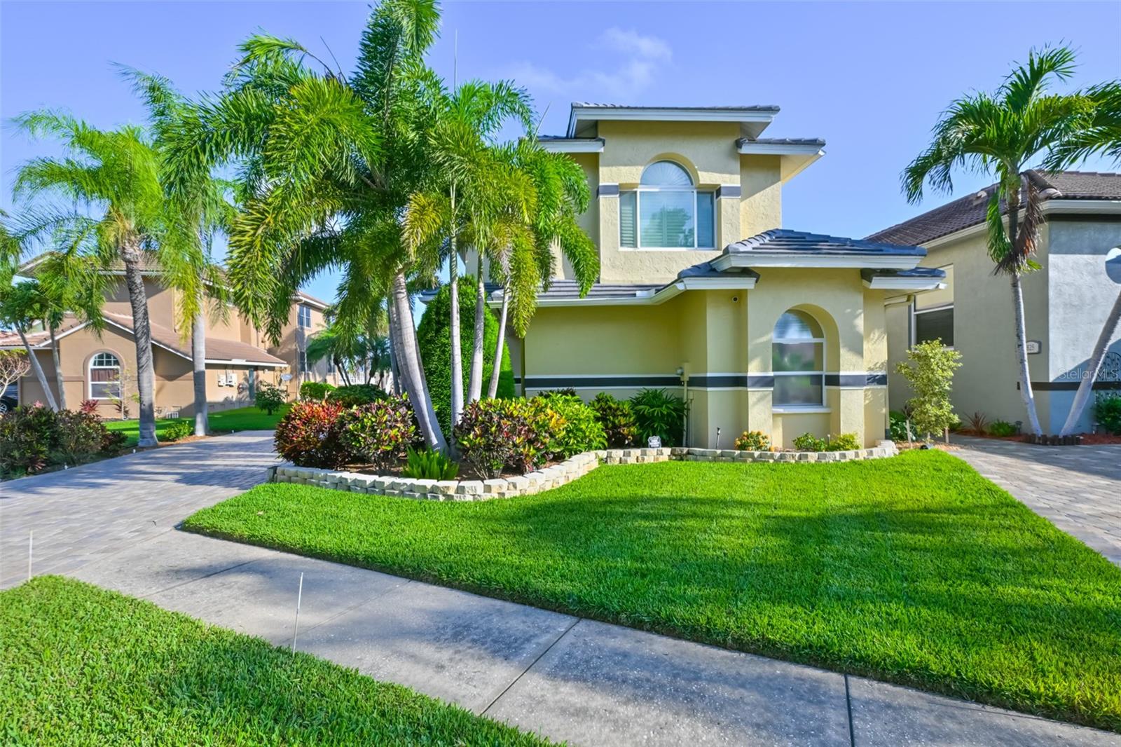 SYMPHONY ISLES UNIT ONE - Residential