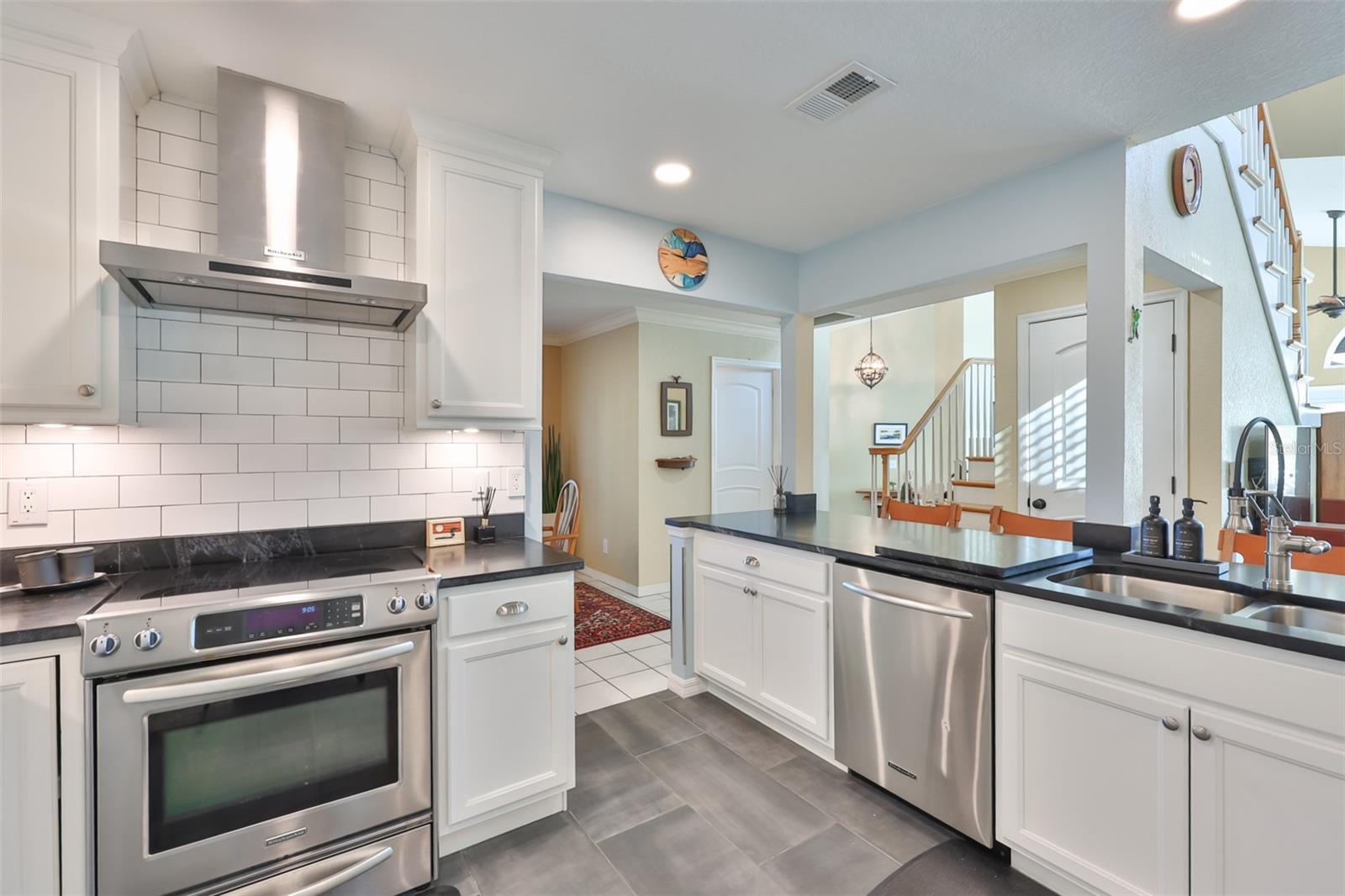 SYMPHONY ISLES UNIT ONE - Residential