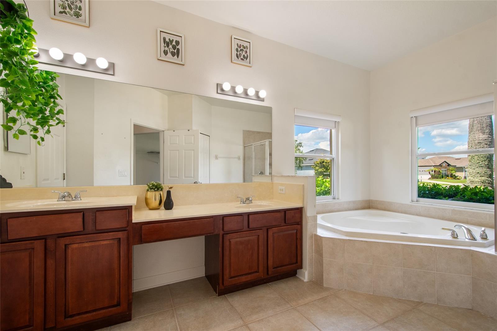FALCON TRACE 45/3 - Residential