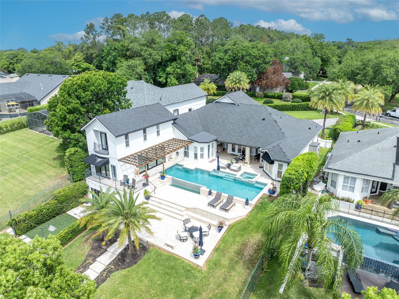 LAKE HILL WOODS SUB - Residential