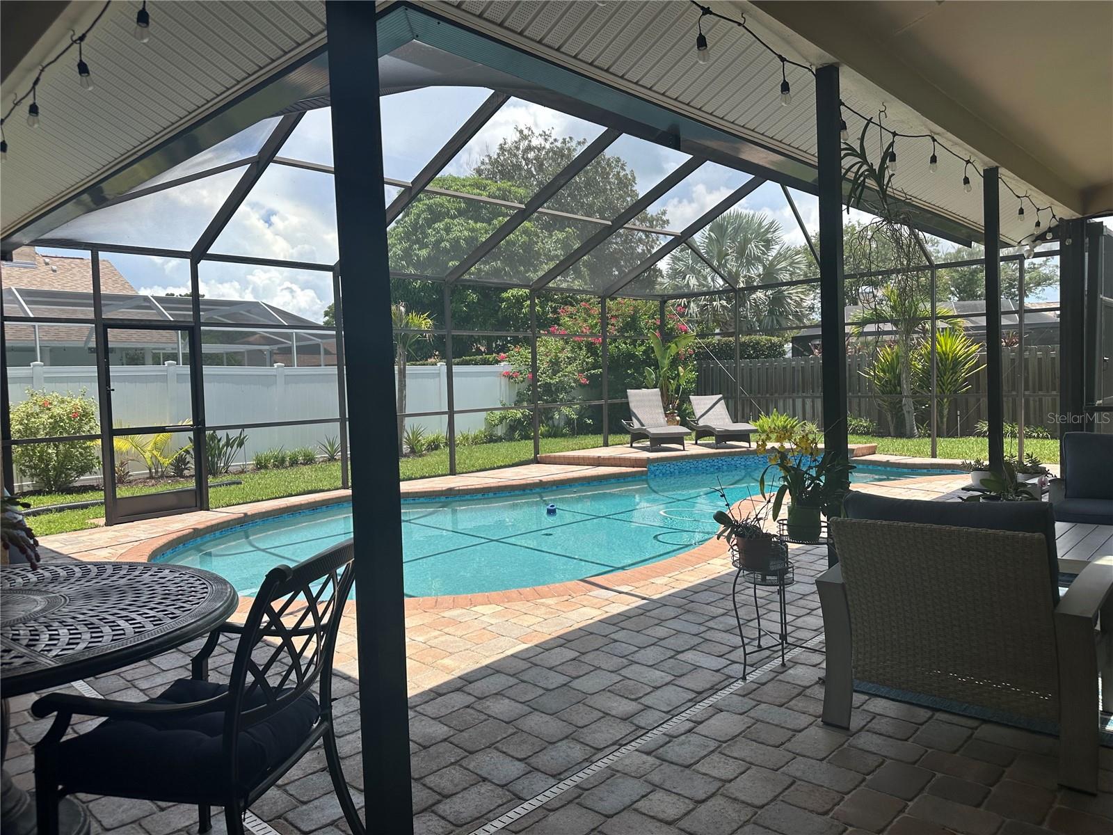 WYNWOODS LANDING - Residential