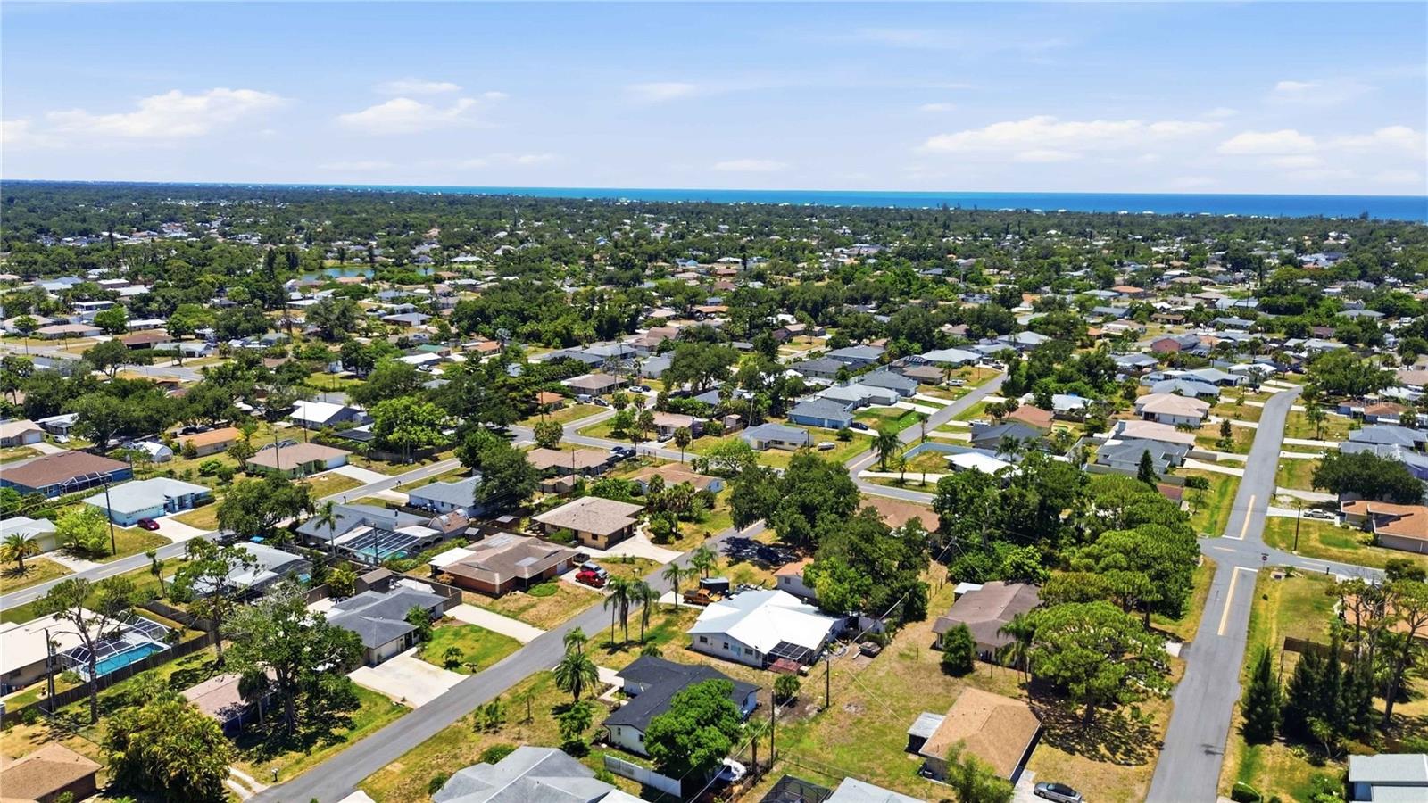 SOUTH VENICE - Residential