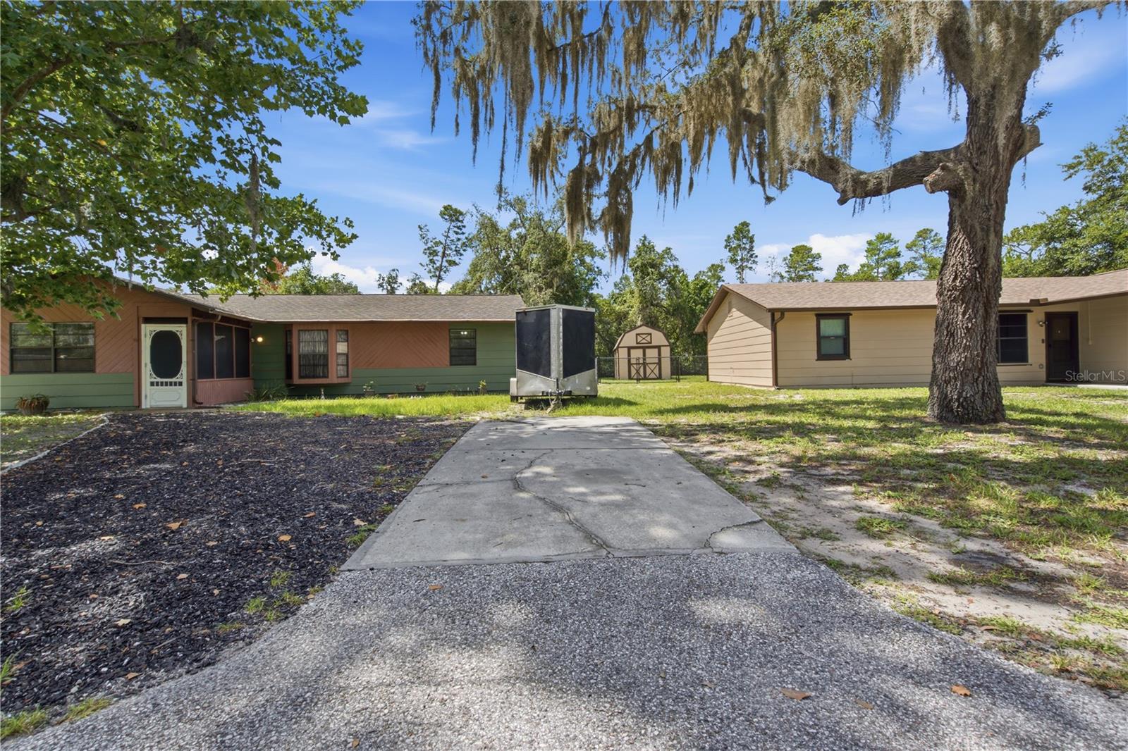 MOON LAKE ESTATES - Residential