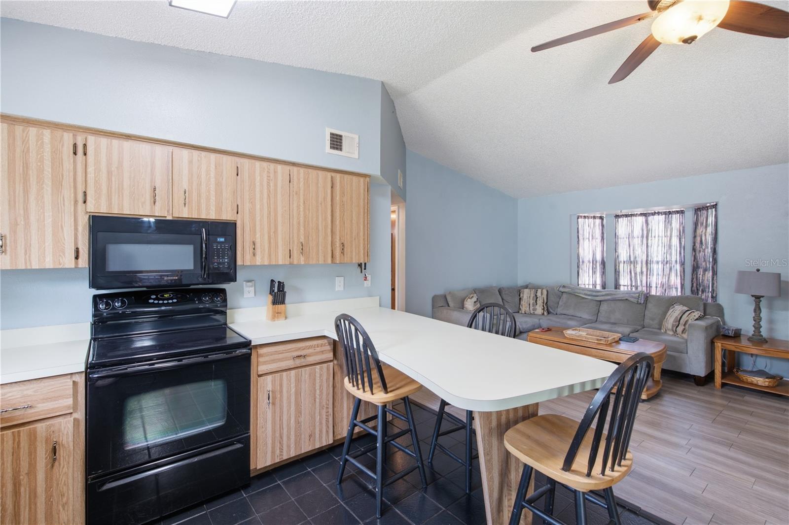 MOON LAKE ESTATES - Residential
