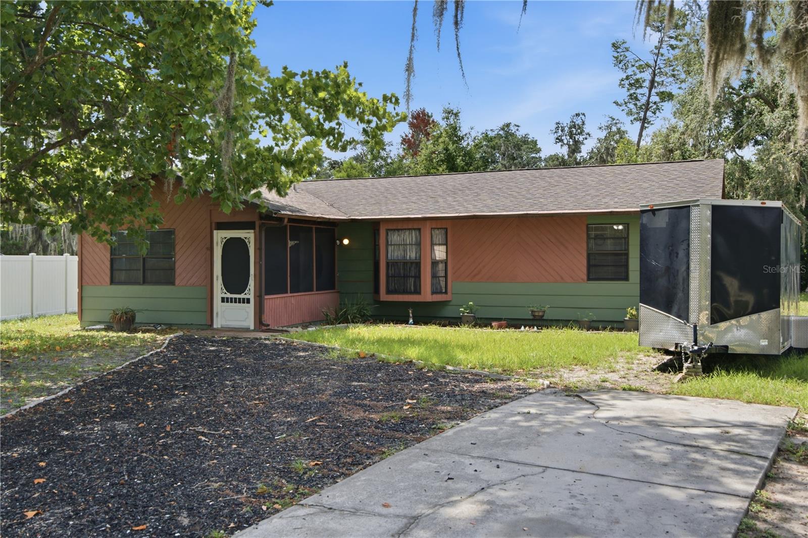 MOON LAKE ESTATES - Residential