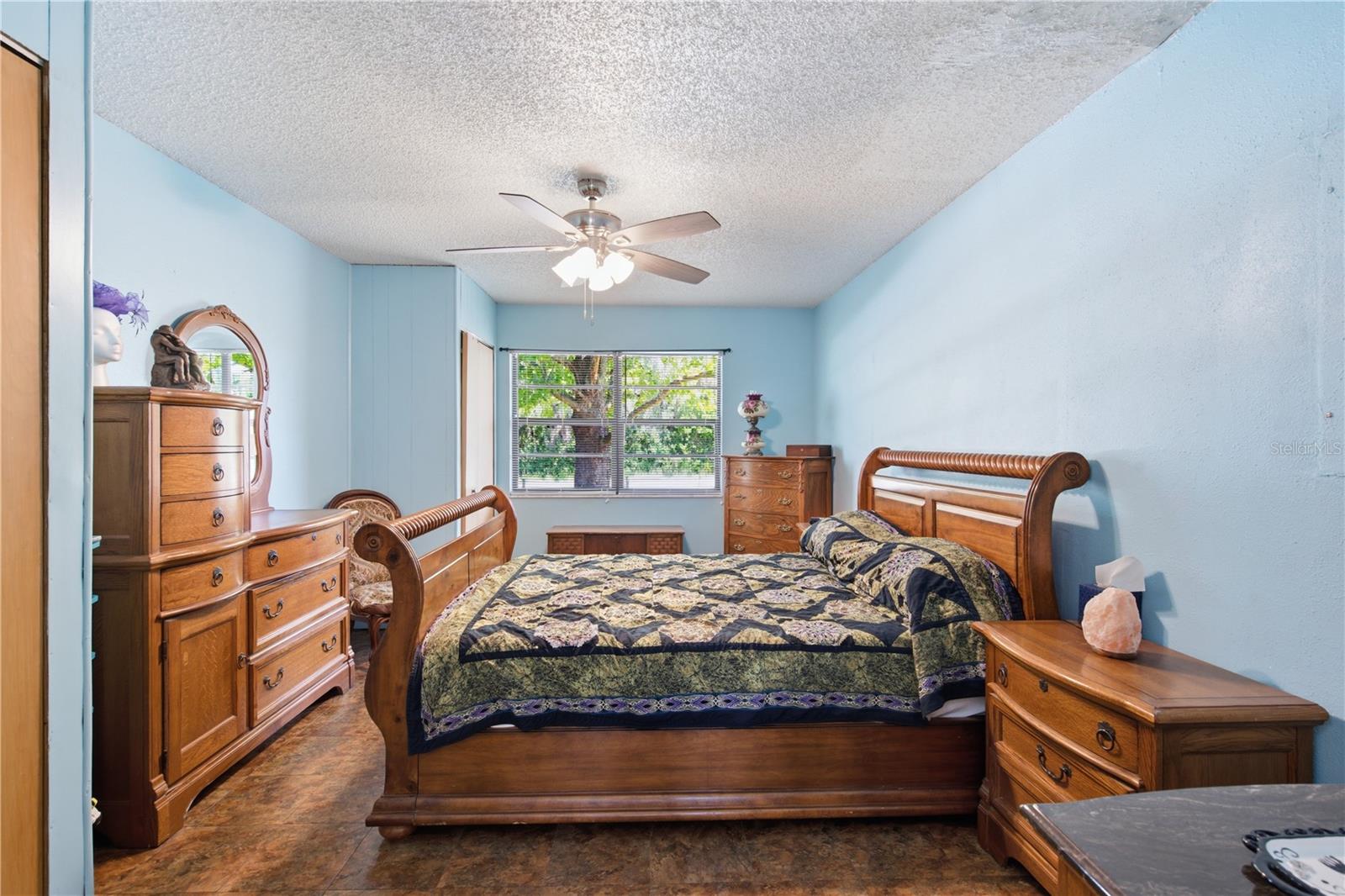 MOON LAKE ESTATES - Residential