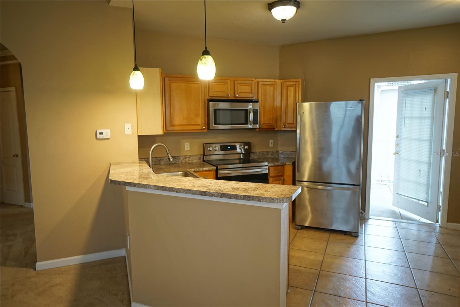 THE VILLAS CONDO - Residential Lease
