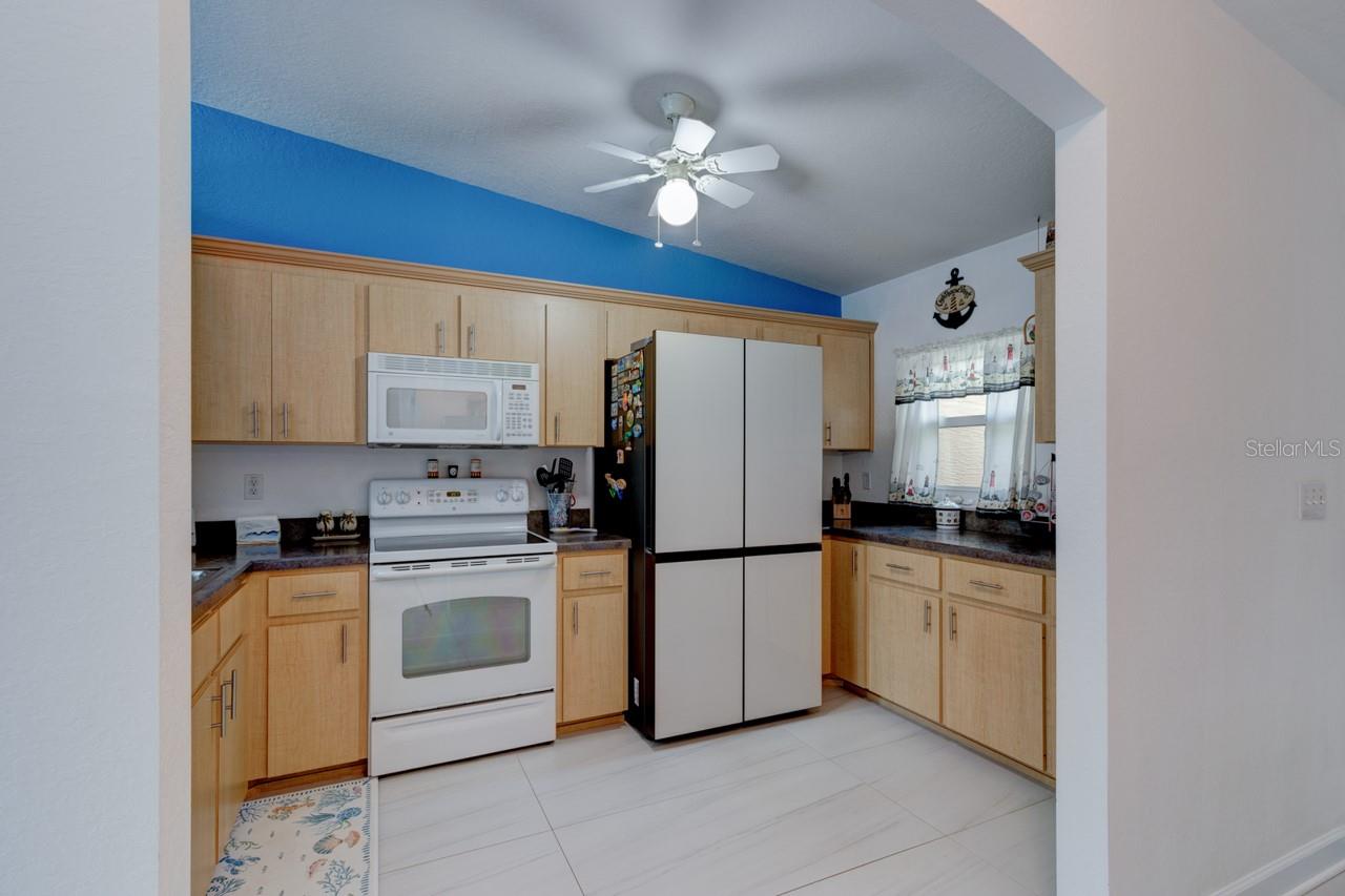 HAWKS COVE - Residential