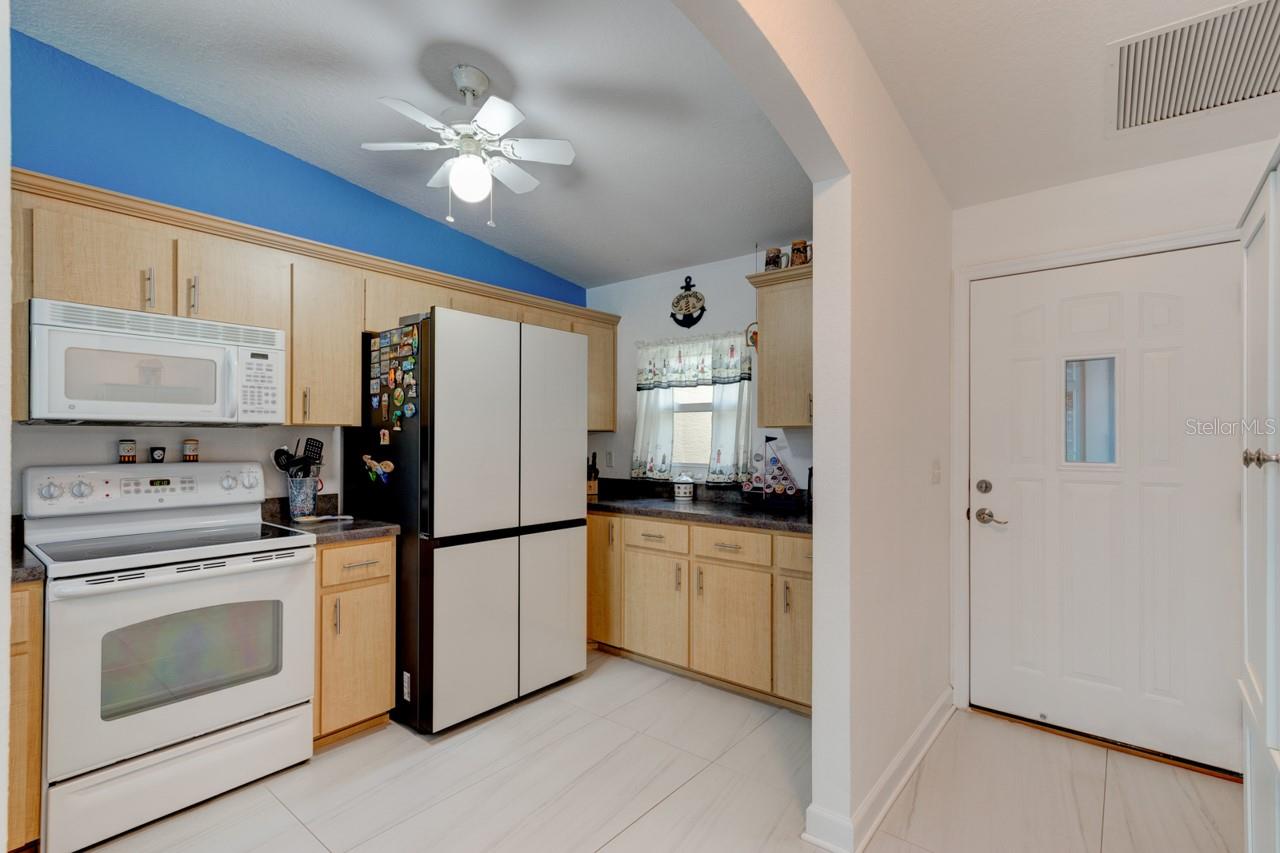 HAWKS COVE - Residential