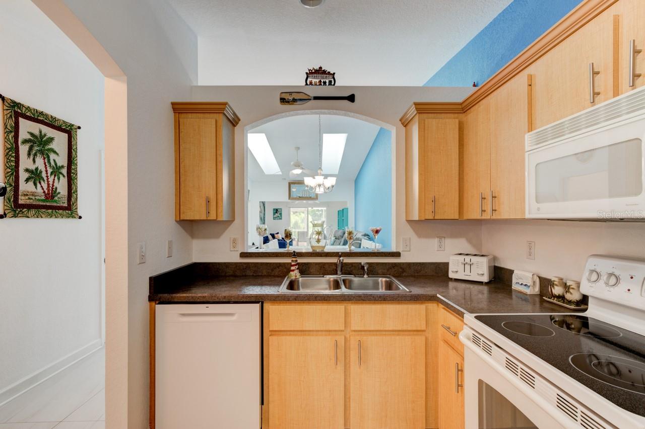 HAWKS COVE - Residential