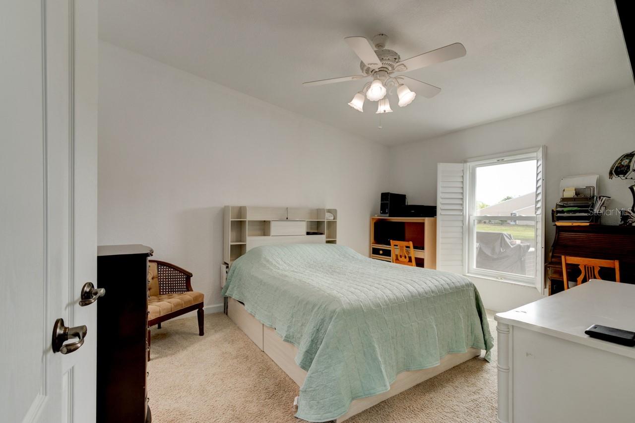 HAWKS COVE - Residential