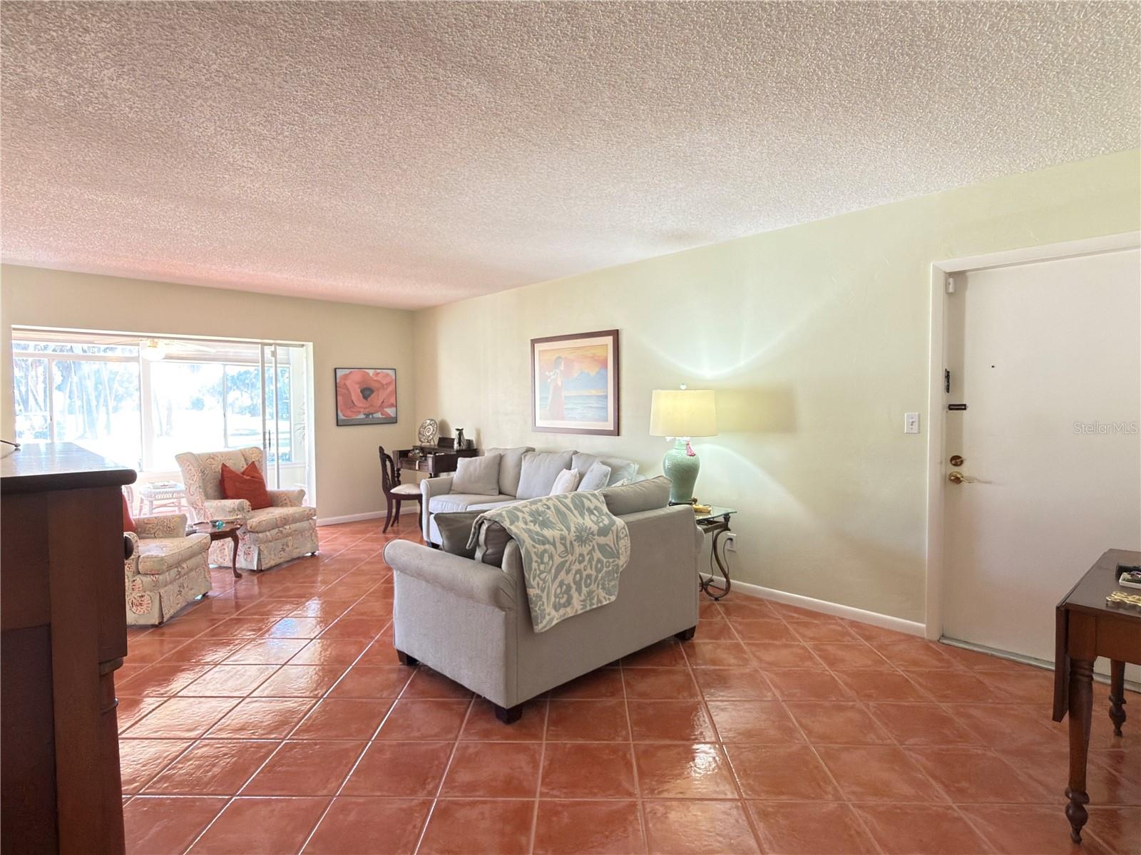 EL RIO GARDEN CONDO - Residential