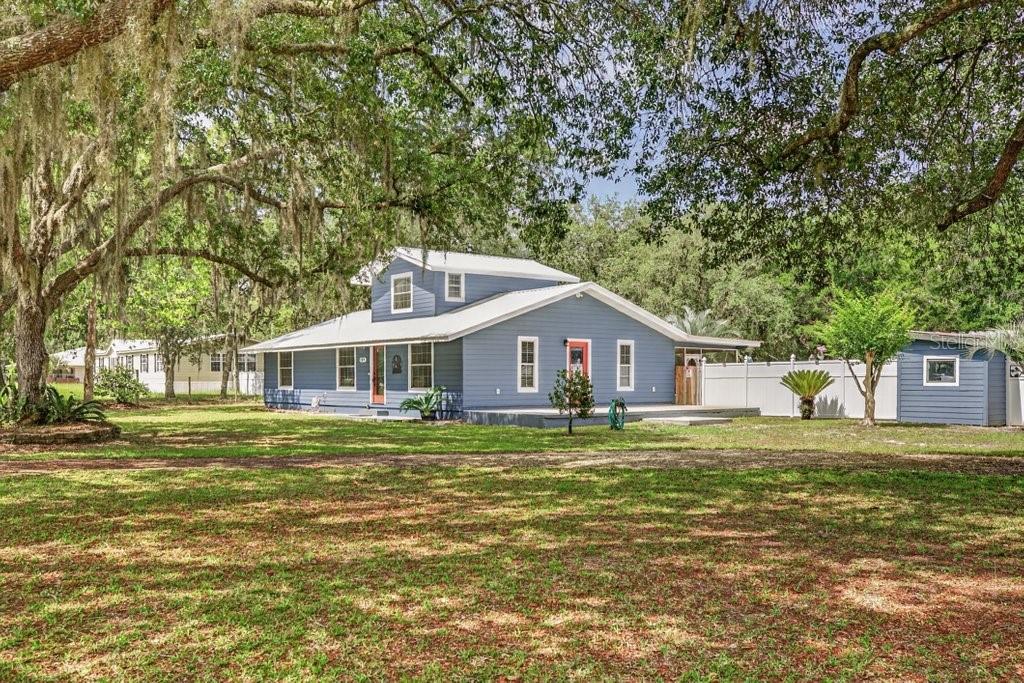 INTERLACHEN LAKES ESTATES - Residential