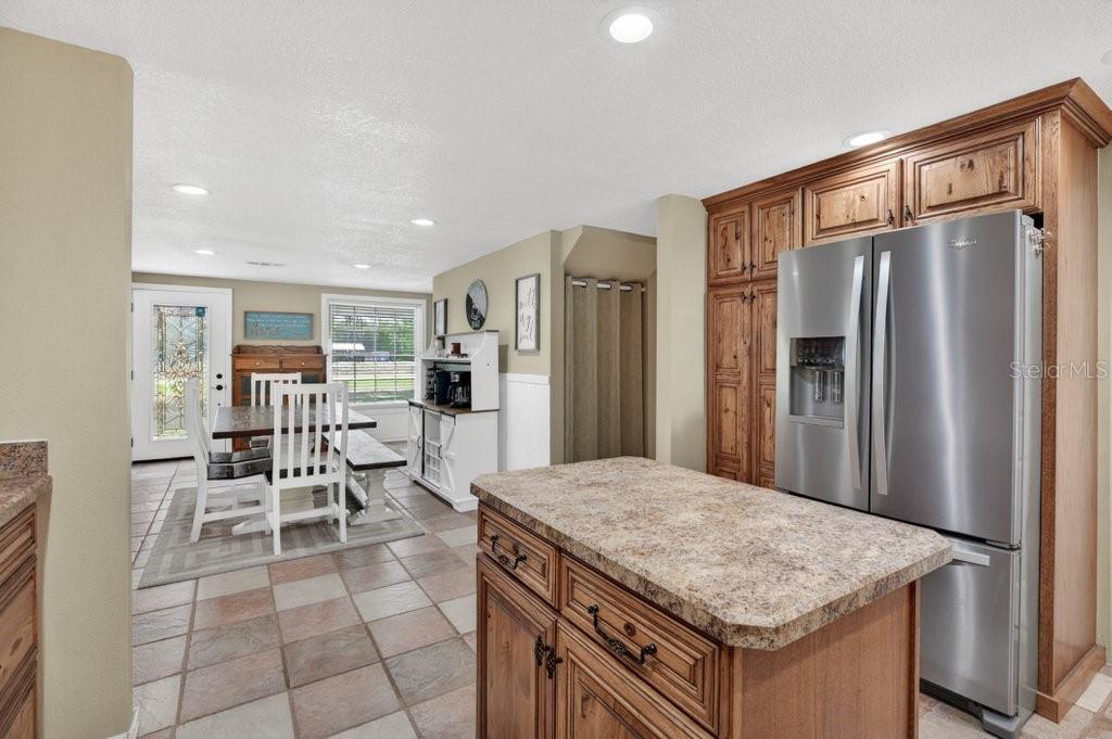 INTERLACHEN LAKES ESTATES - Residential