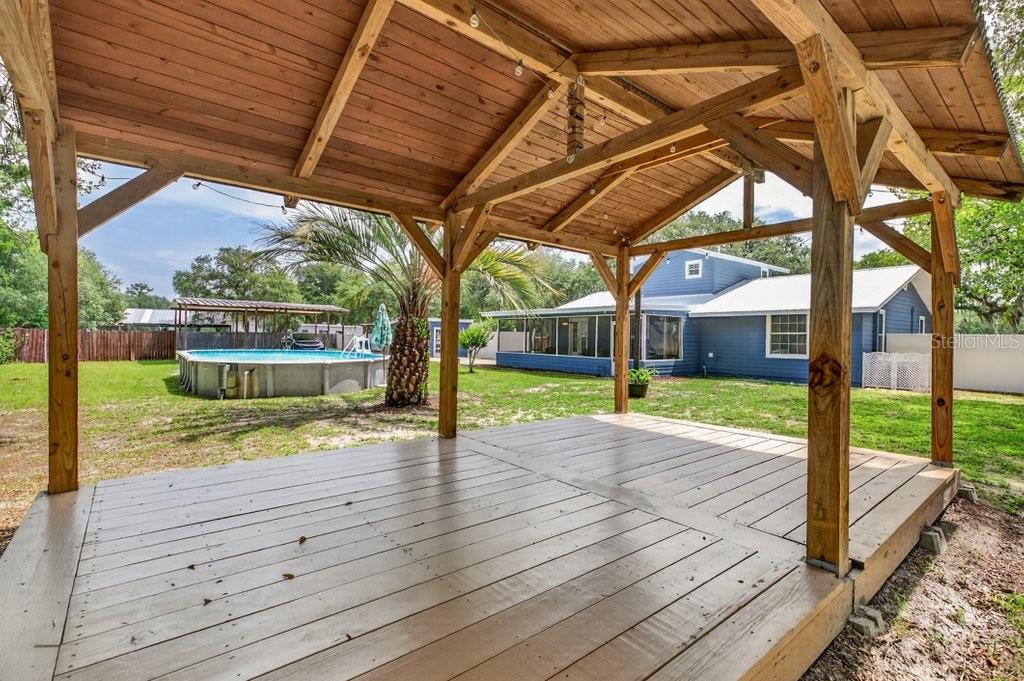 INTERLACHEN LAKES ESTATES - Residential