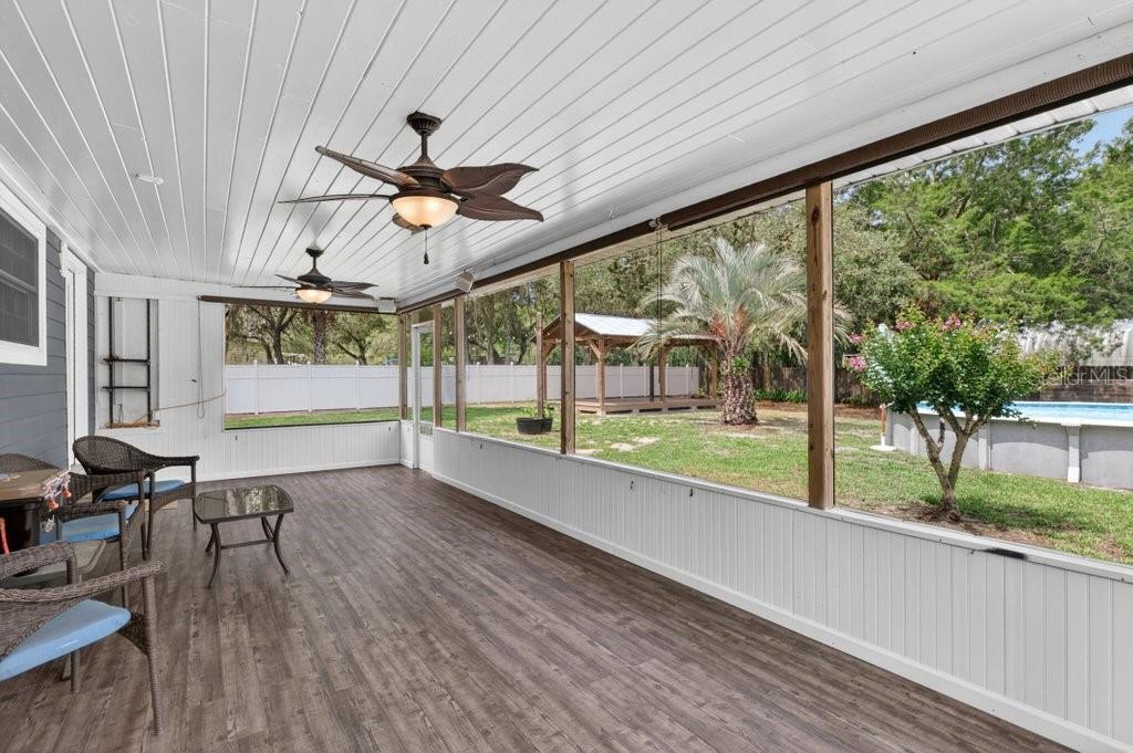 INTERLACHEN LAKES ESTATES - Residential