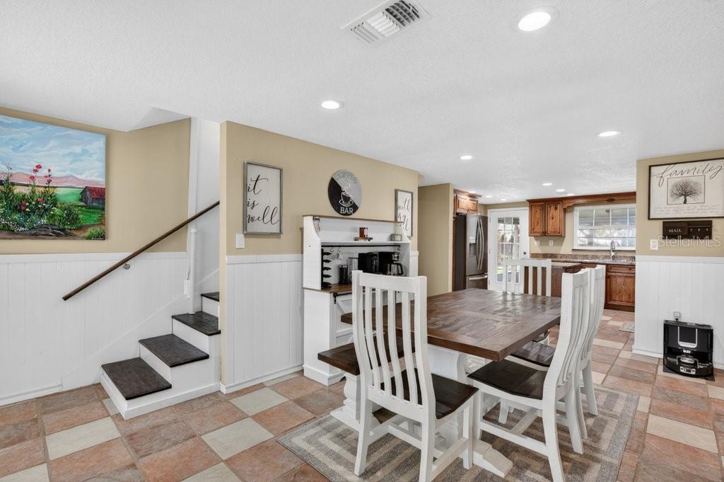 INTERLACHEN LAKES ESTATES - Residential