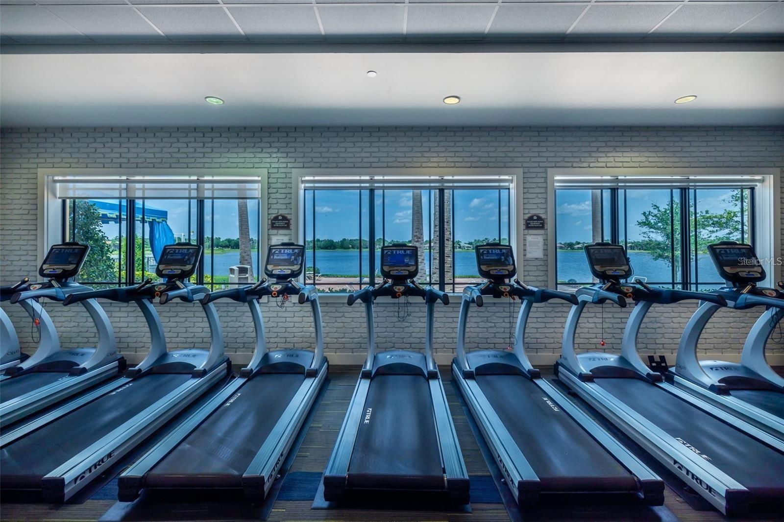 VALENCIA LAKES TR M - Residential