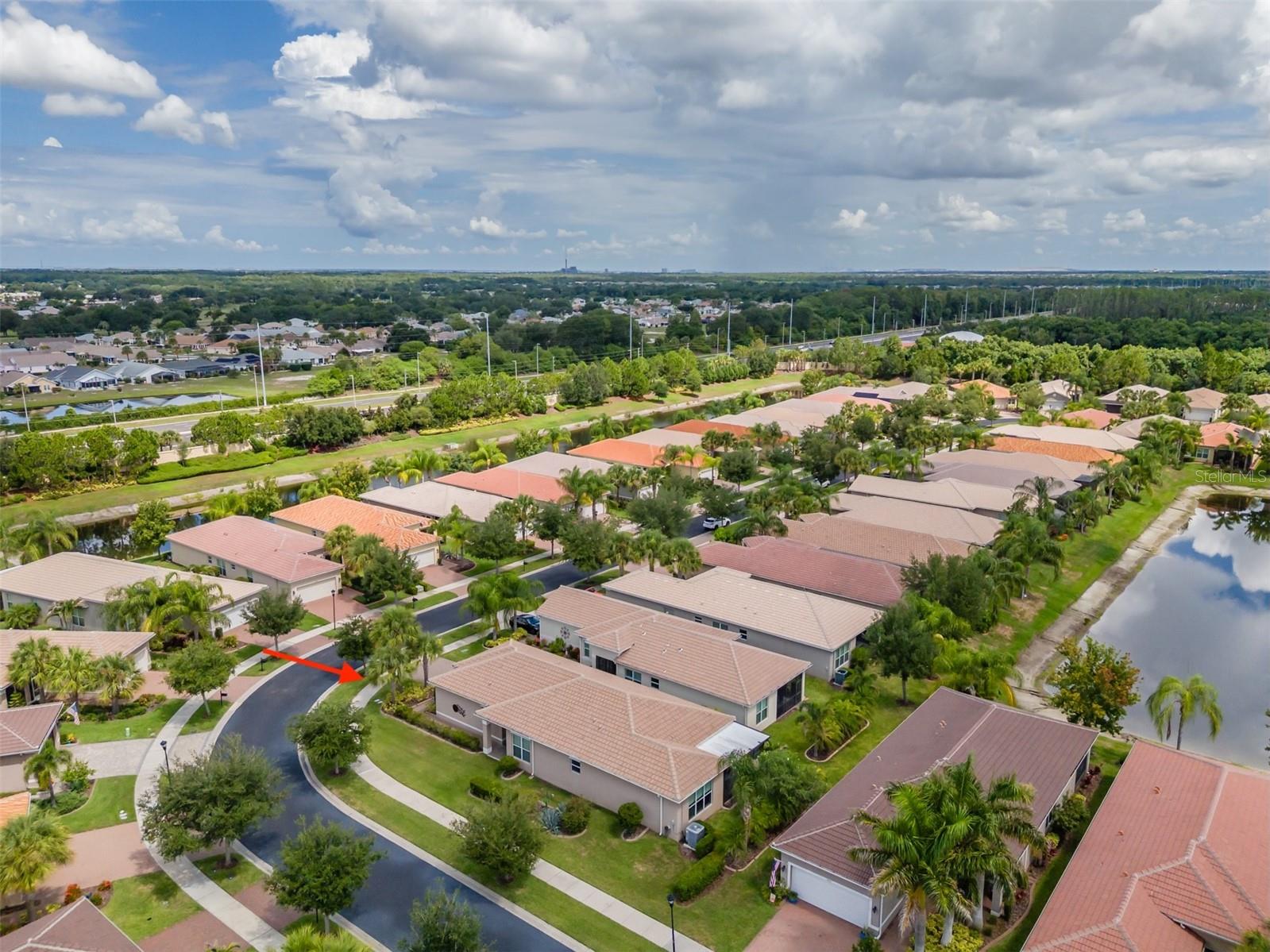 VALENCIA LAKES TR M - Residential