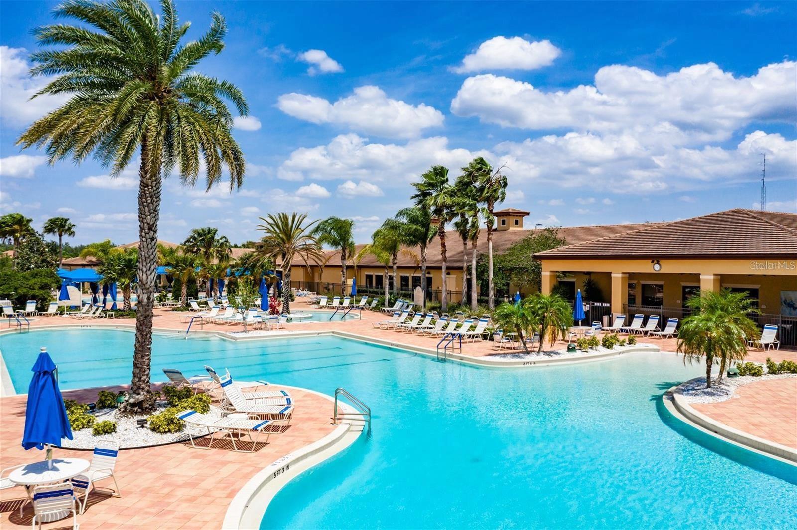VALENCIA LAKES TR M - Residential