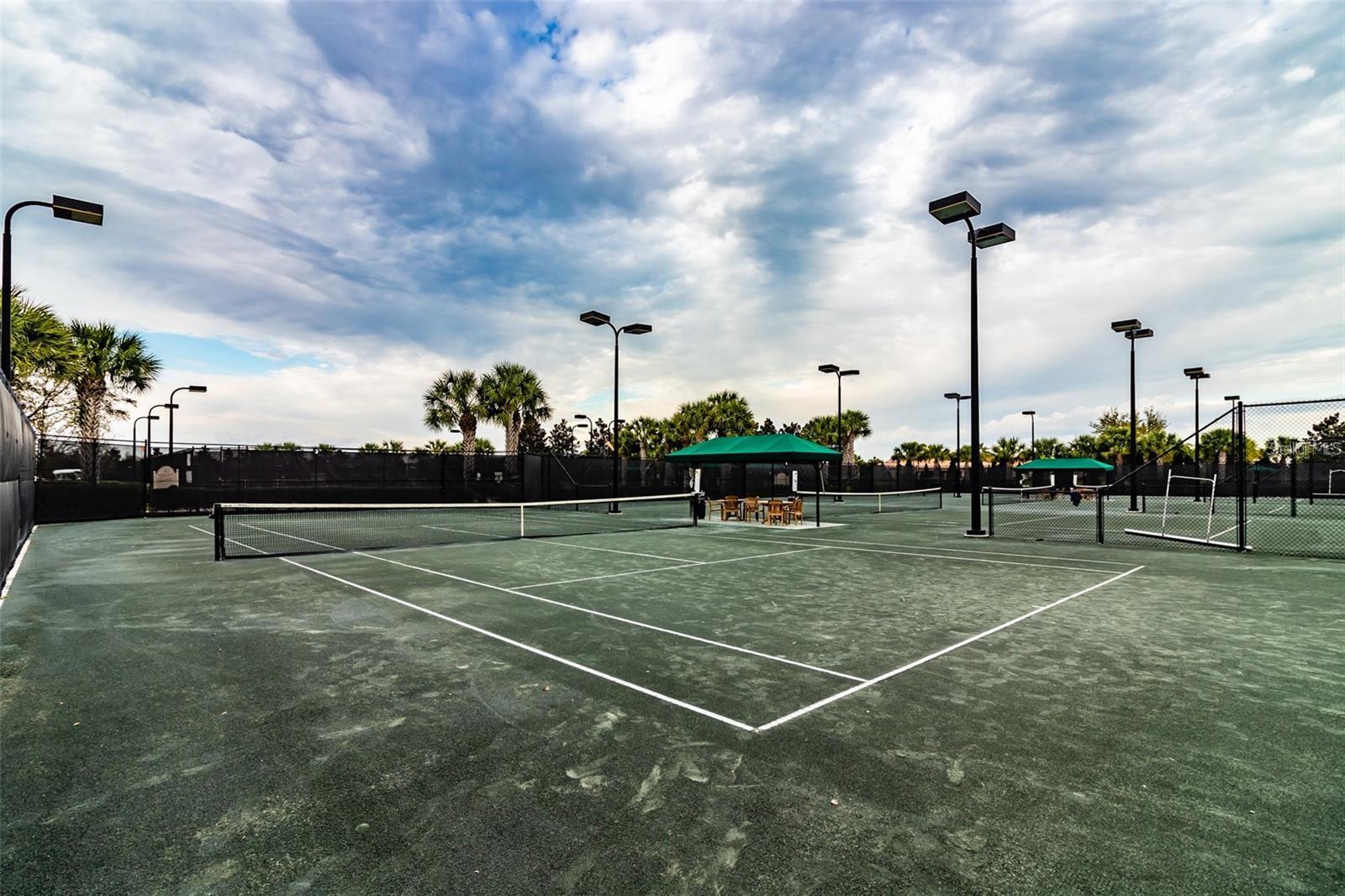 VALENCIA LAKES TR M - Residential