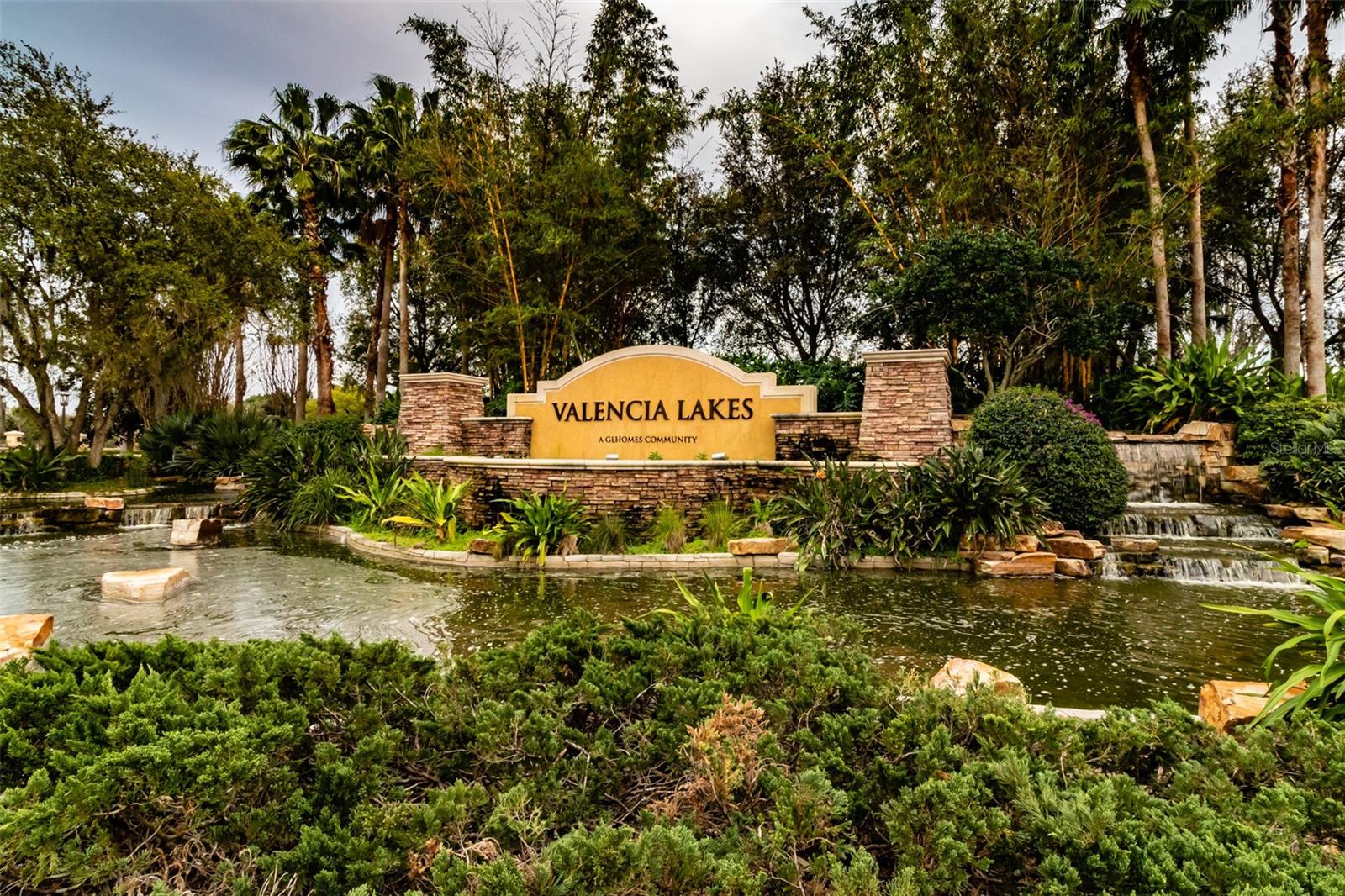 VALENCIA LAKES TR M - Residential