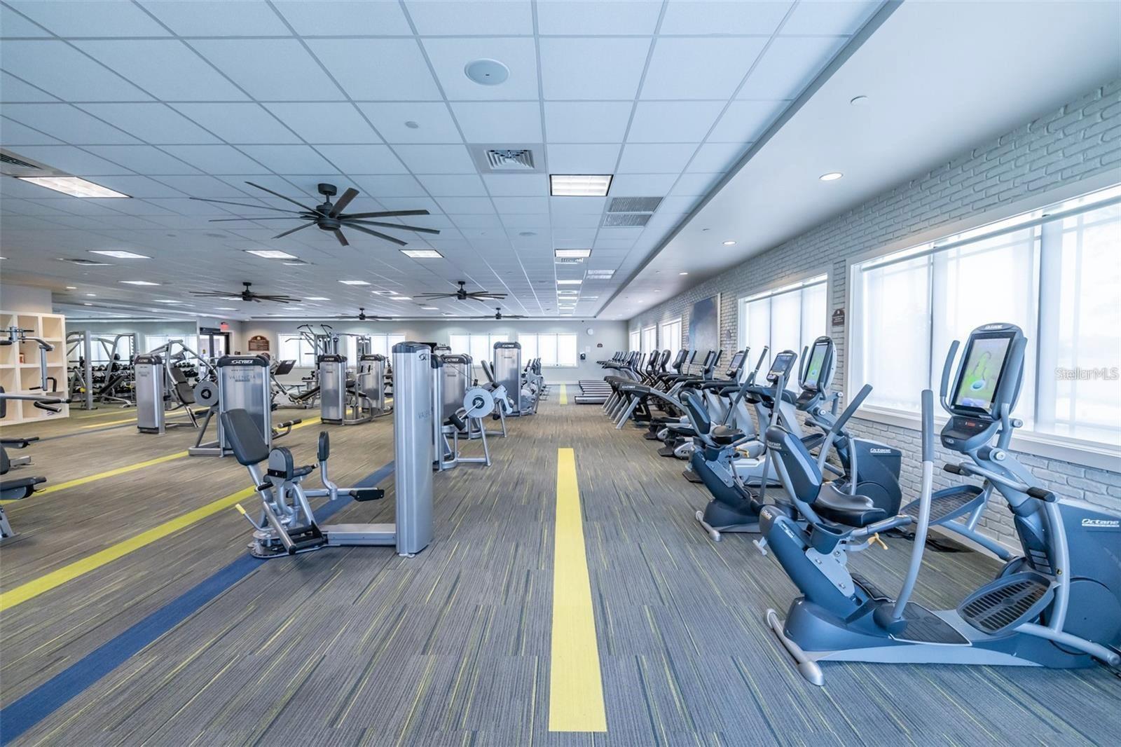 VALENCIA LAKES TR M - Residential