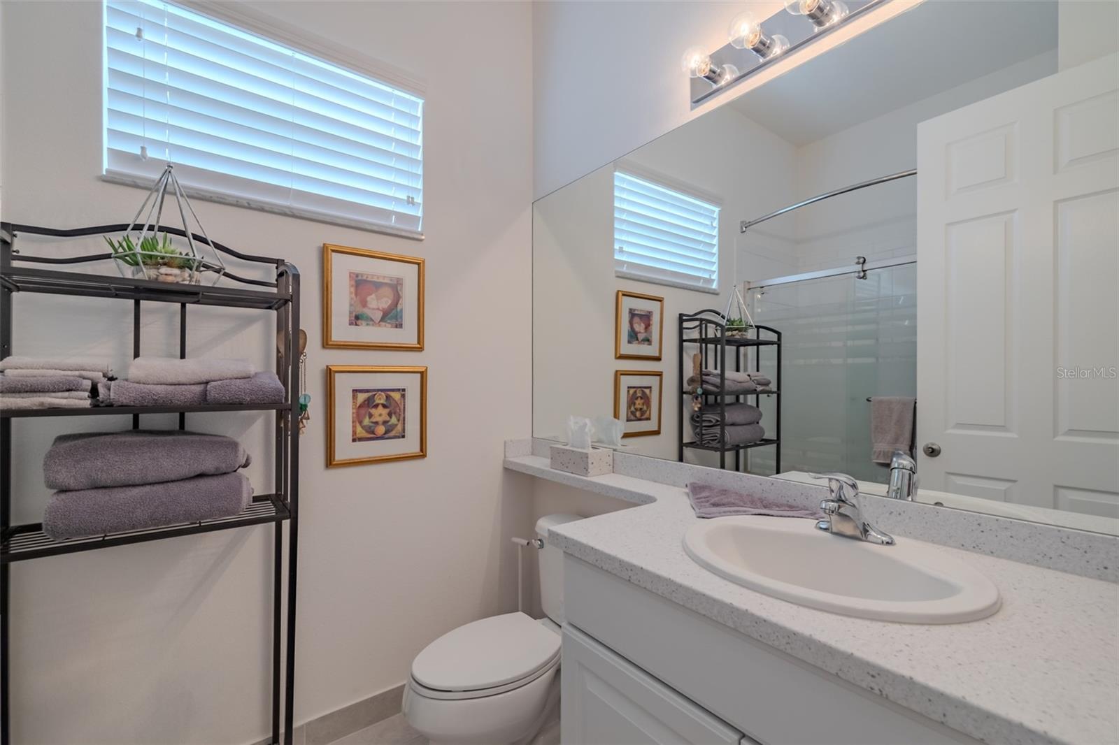 VALENCIA LAKES TR M - Residential