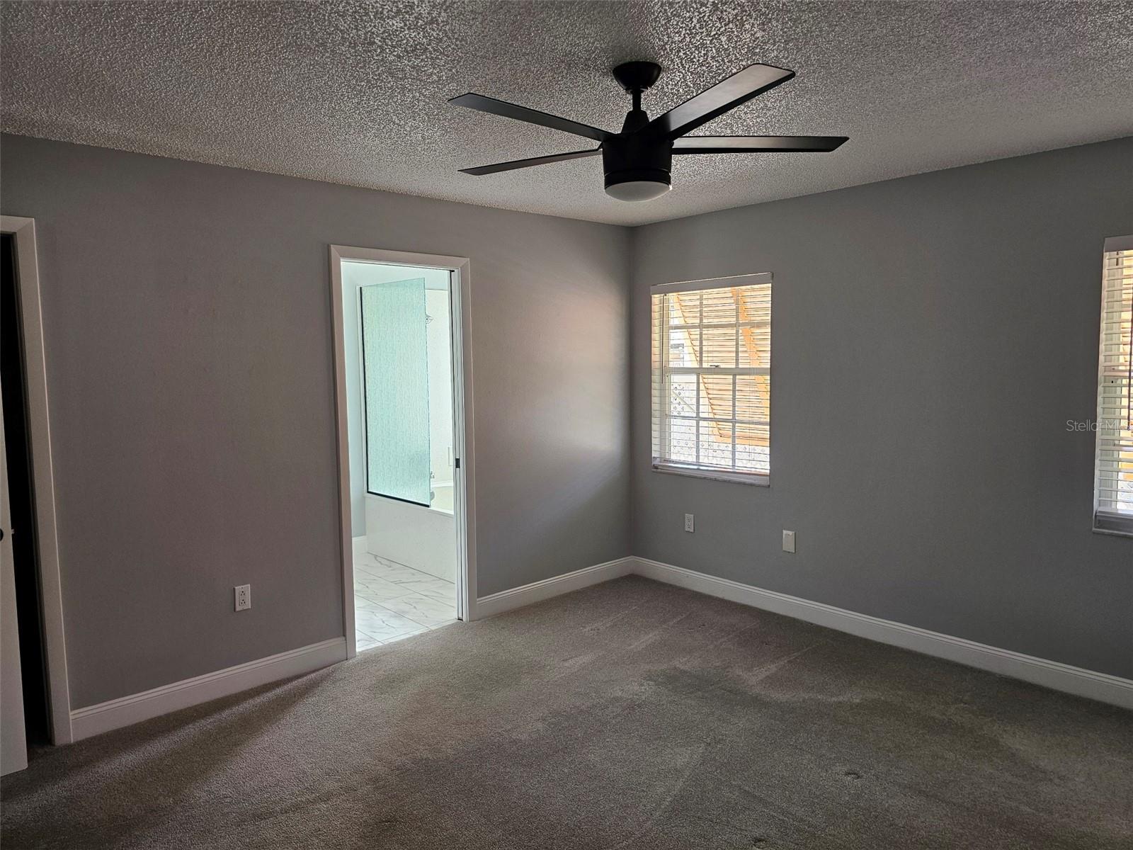 LAKEBRIDGE PH II & III - Residential Lease