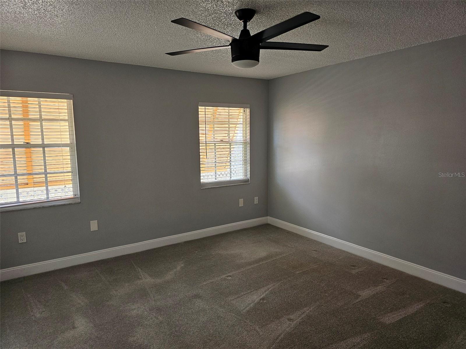 LAKEBRIDGE PH II & III - Residential Lease