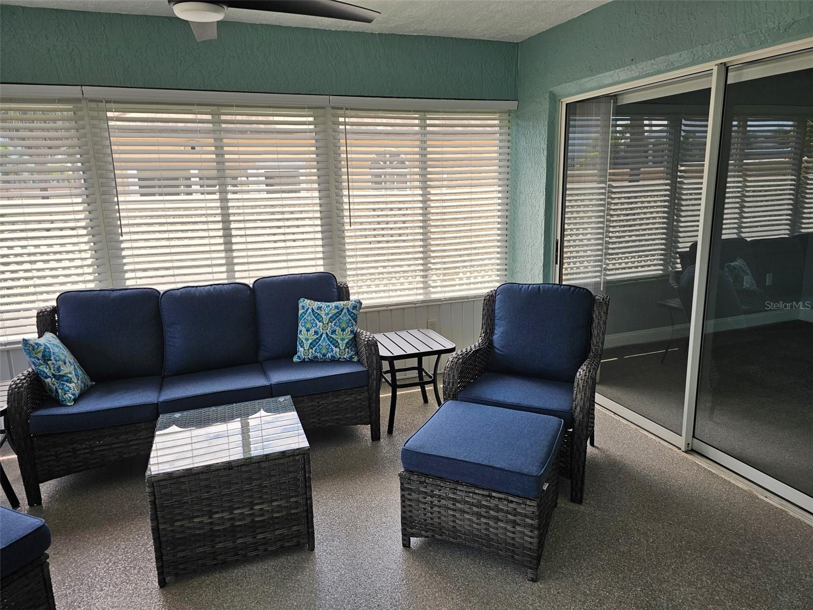 LAKEBRIDGE PH II & III - Residential Lease