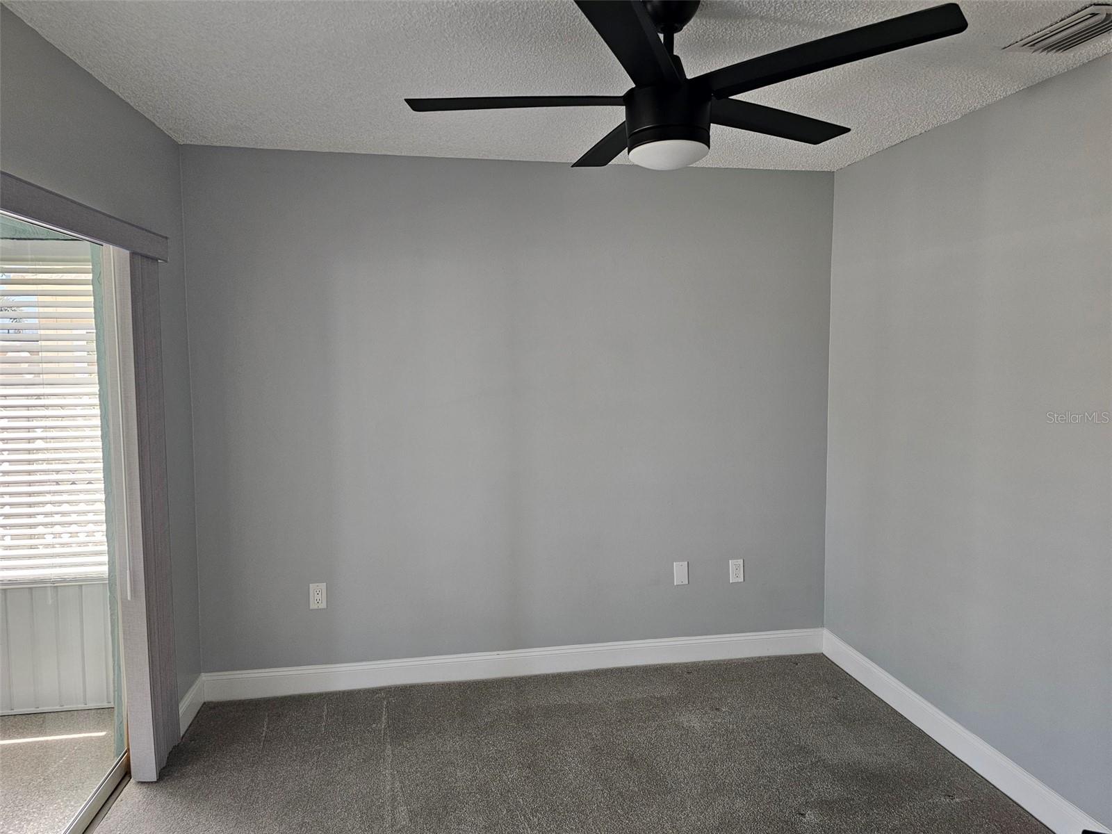 LAKEBRIDGE PH II & III - Residential Lease