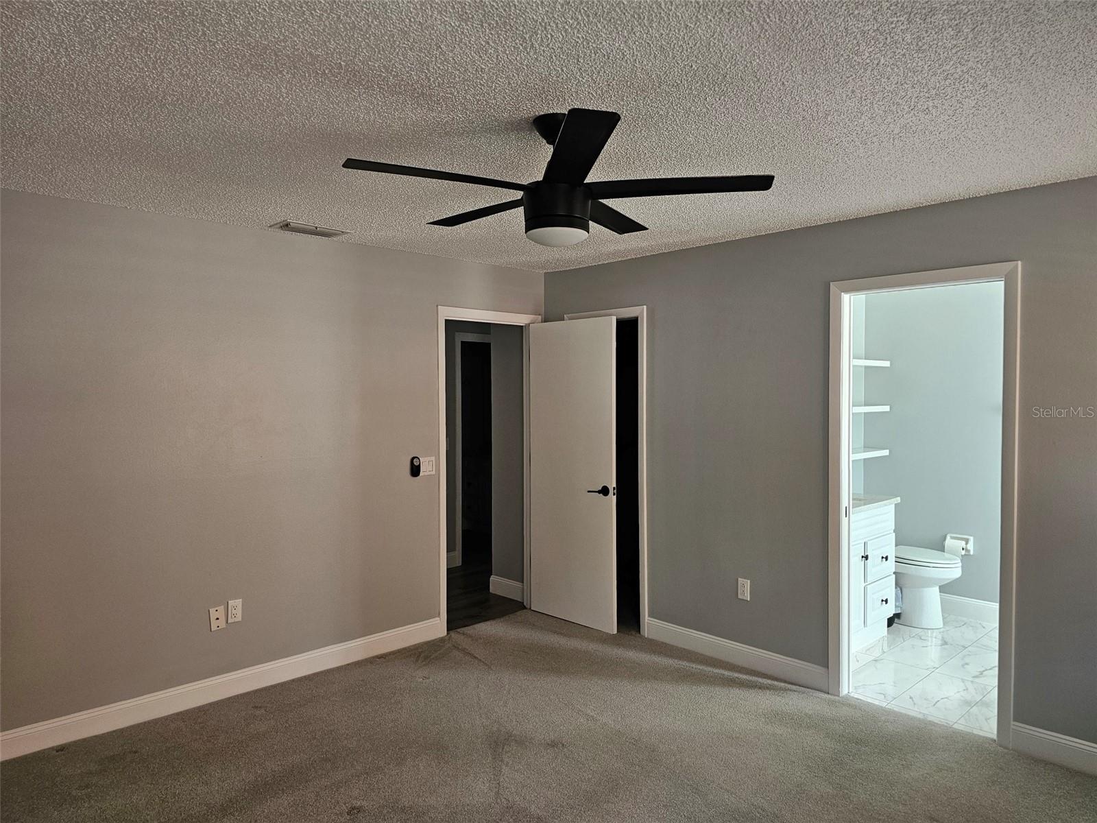 LAKEBRIDGE PH II & III - Residential Lease