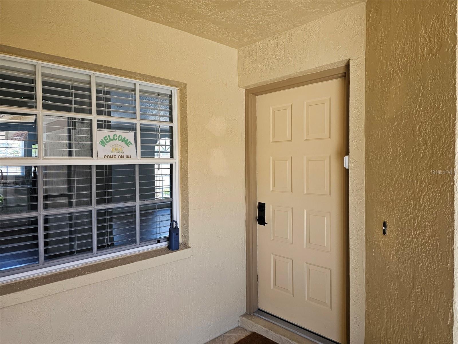 LAKEBRIDGE PH II & III - Residential Lease