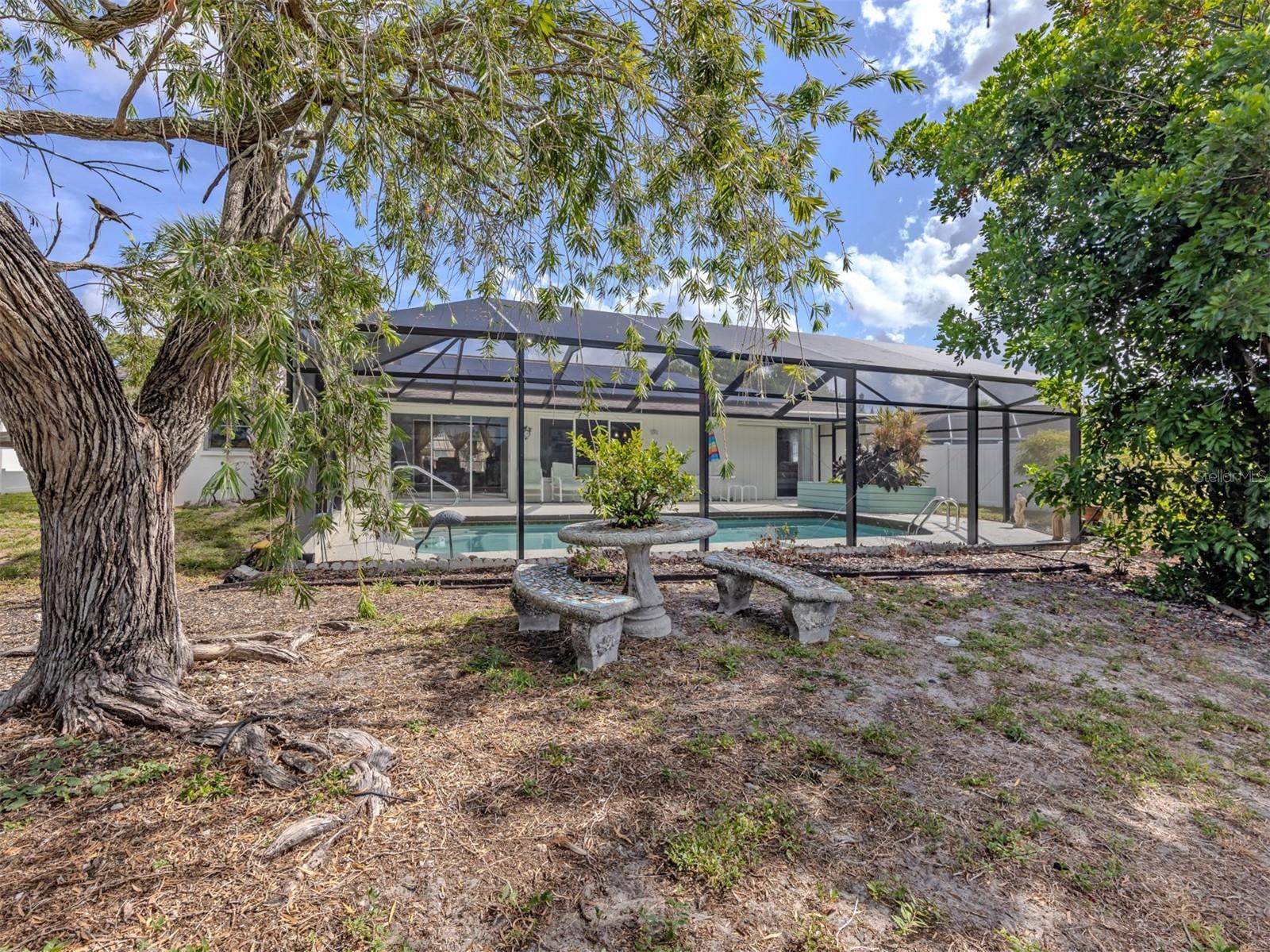 VENICE GARDENS - Residential