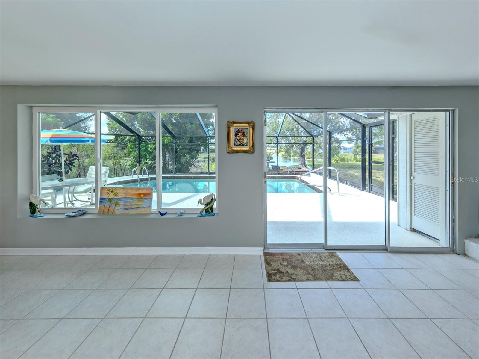 VENICE GARDENS - Residential