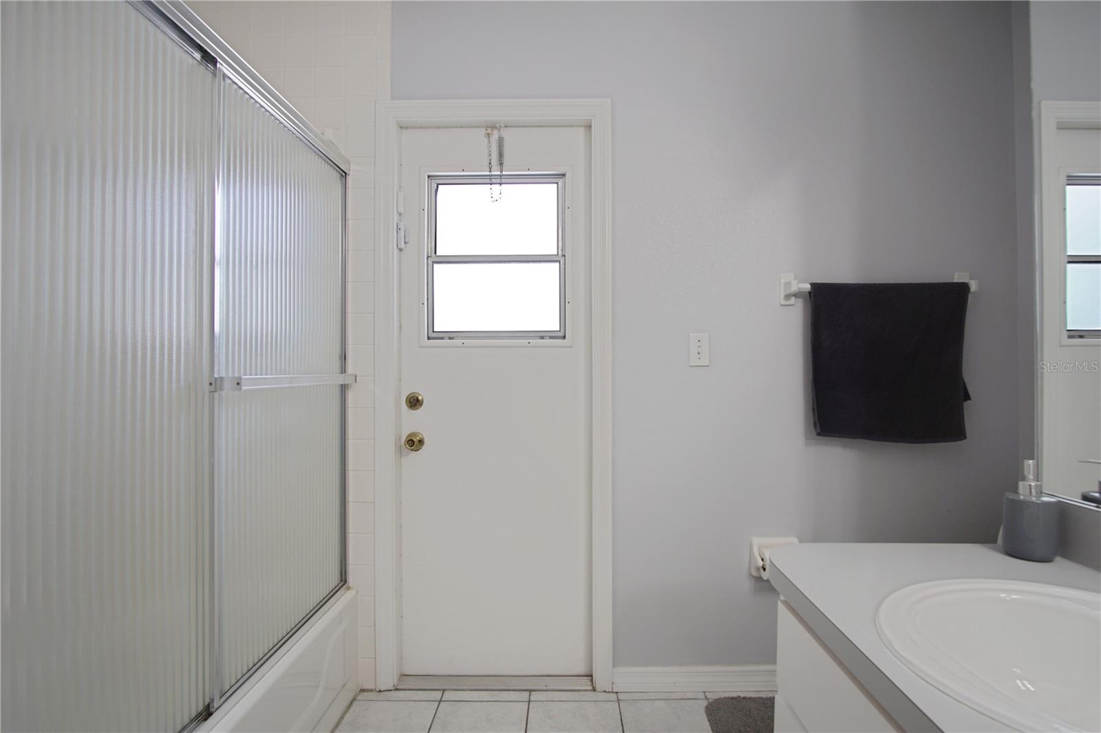 LOMA LINDA PH 02 - Residential Lease