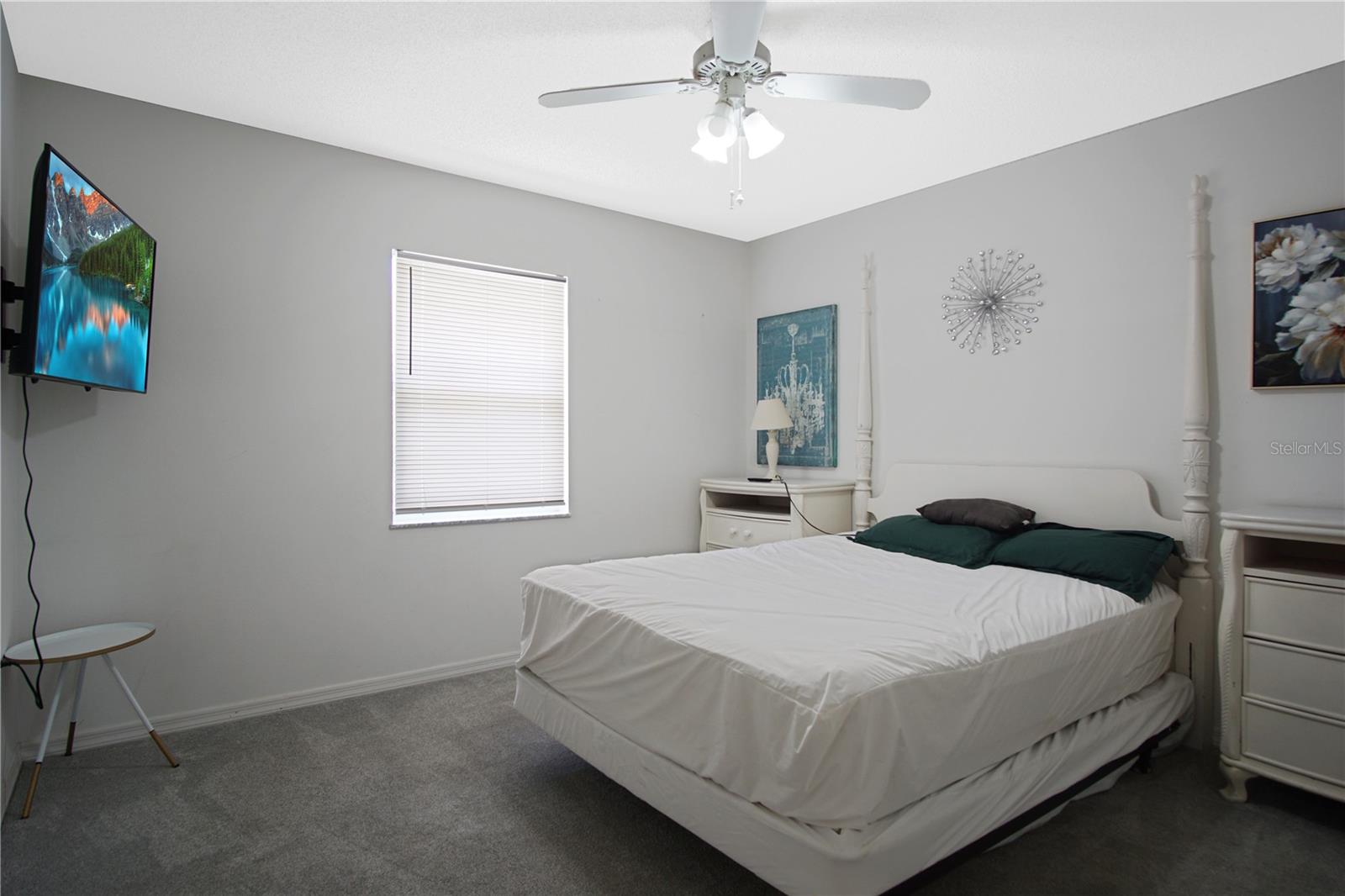 LOMA LINDA PH 02 - Residential Lease