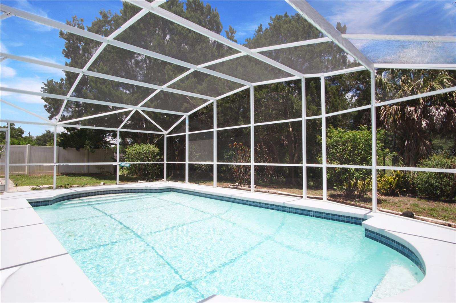 LOMA LINDA PH 02 - Residential Lease