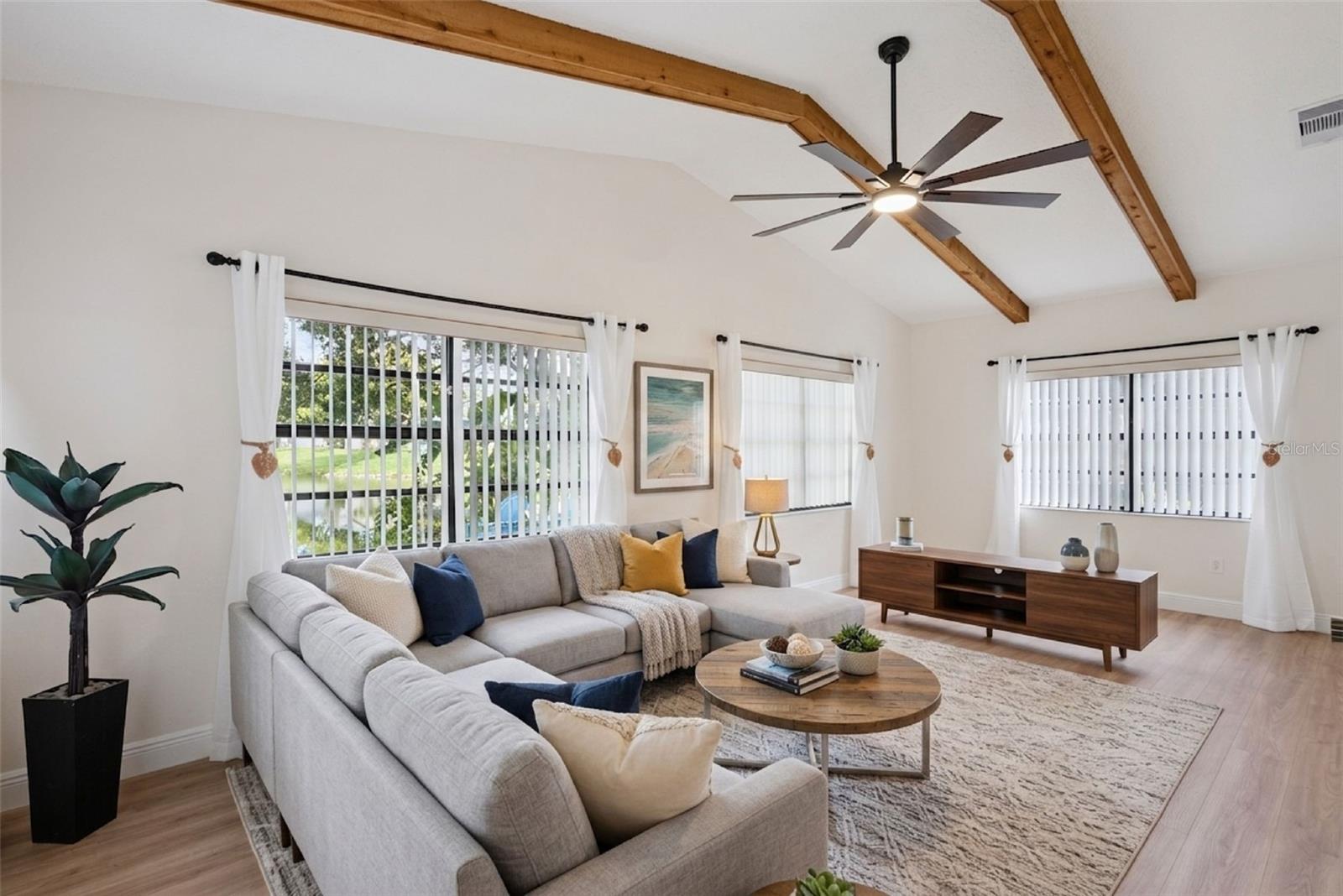 WEDGEWOOD TENNIS VILLAS - Residential