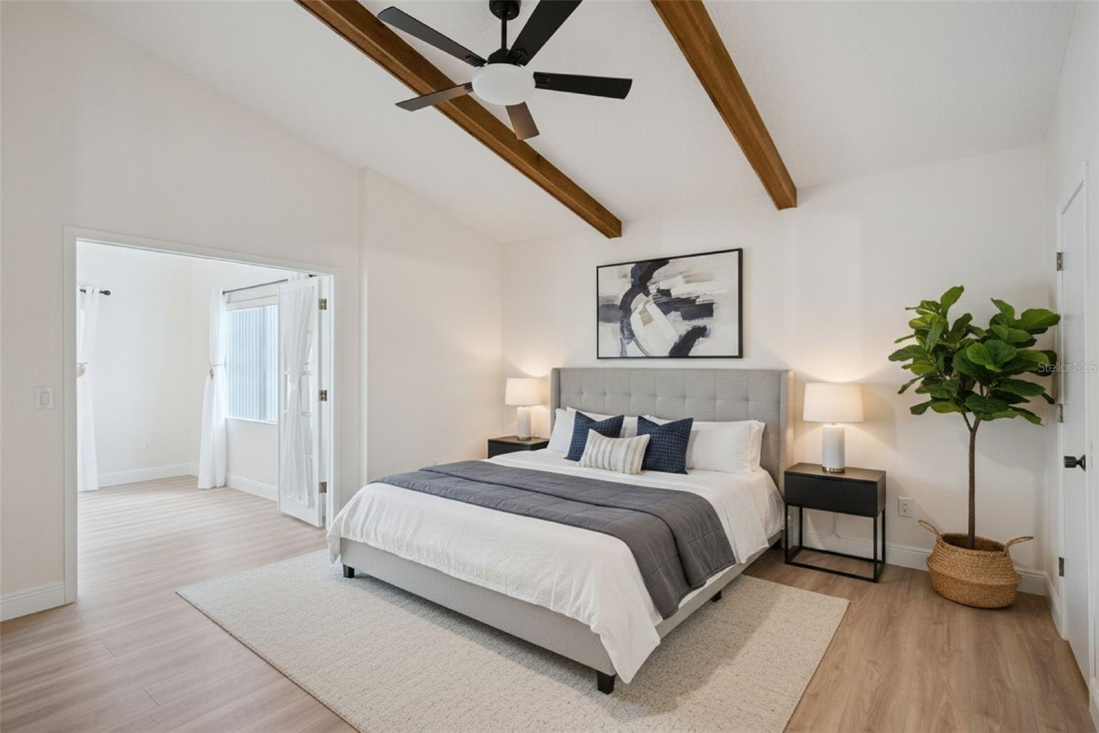 WEDGEWOOD TENNIS VILLAS - Residential