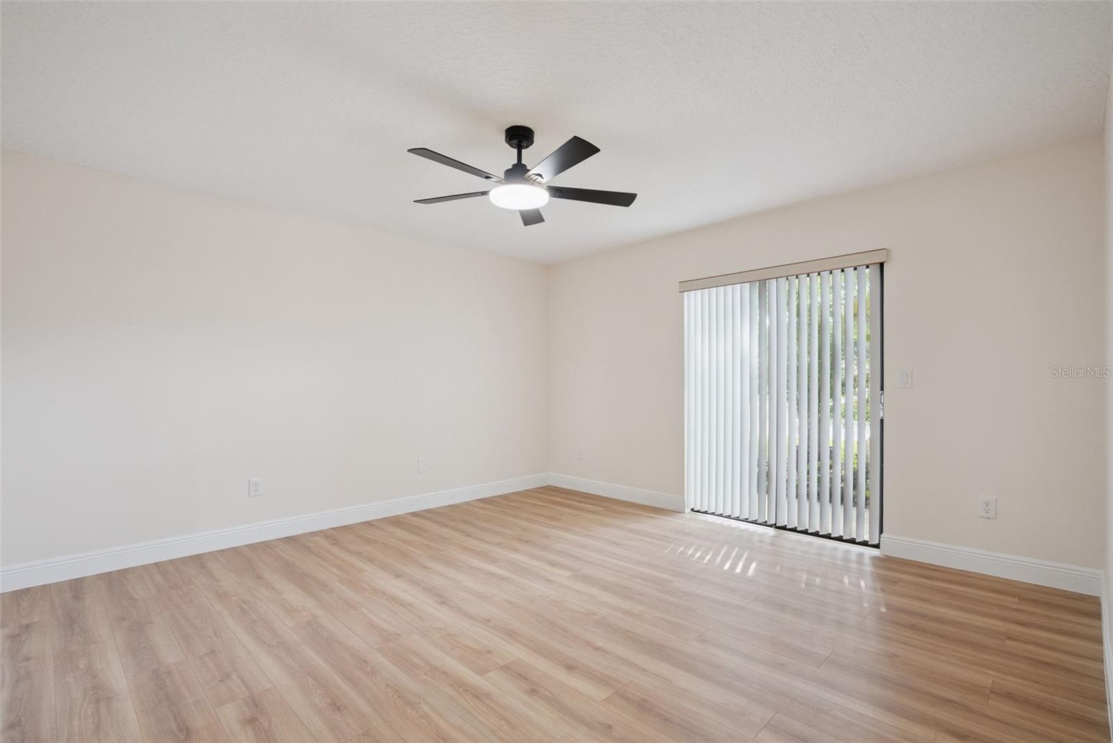 WEDGEWOOD TENNIS VILLAS - Residential