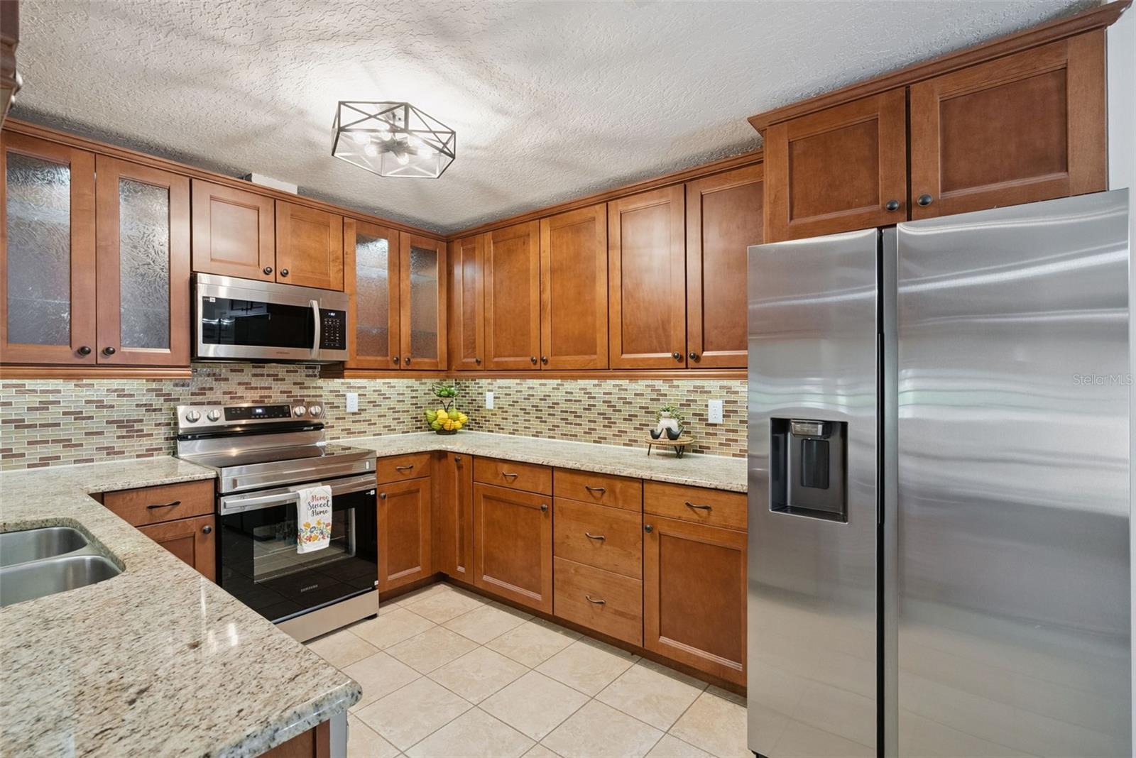 WEDGEWOOD TENNIS VILLAS - Residential