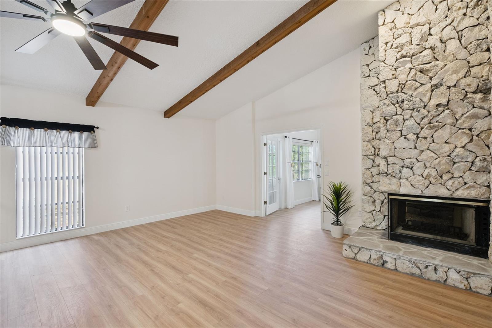 WEDGEWOOD TENNIS VILLAS - Residential