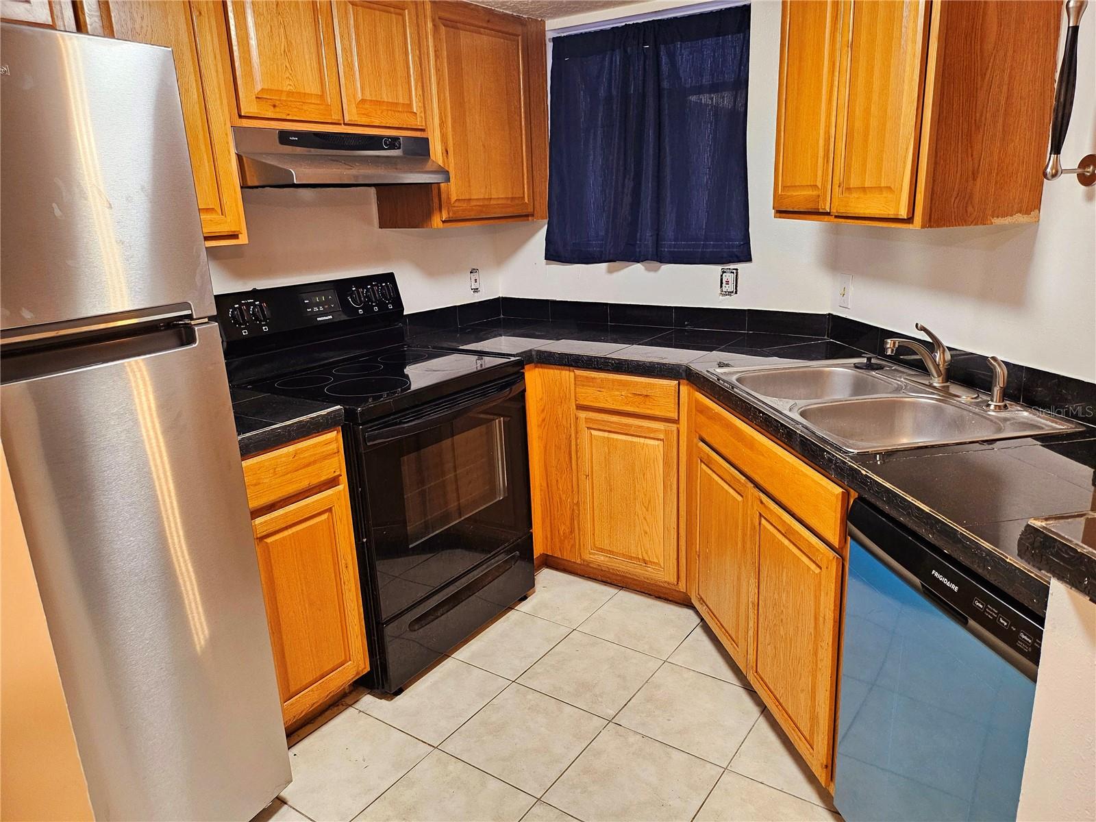 PLAZA/MILLENIUM - Residential